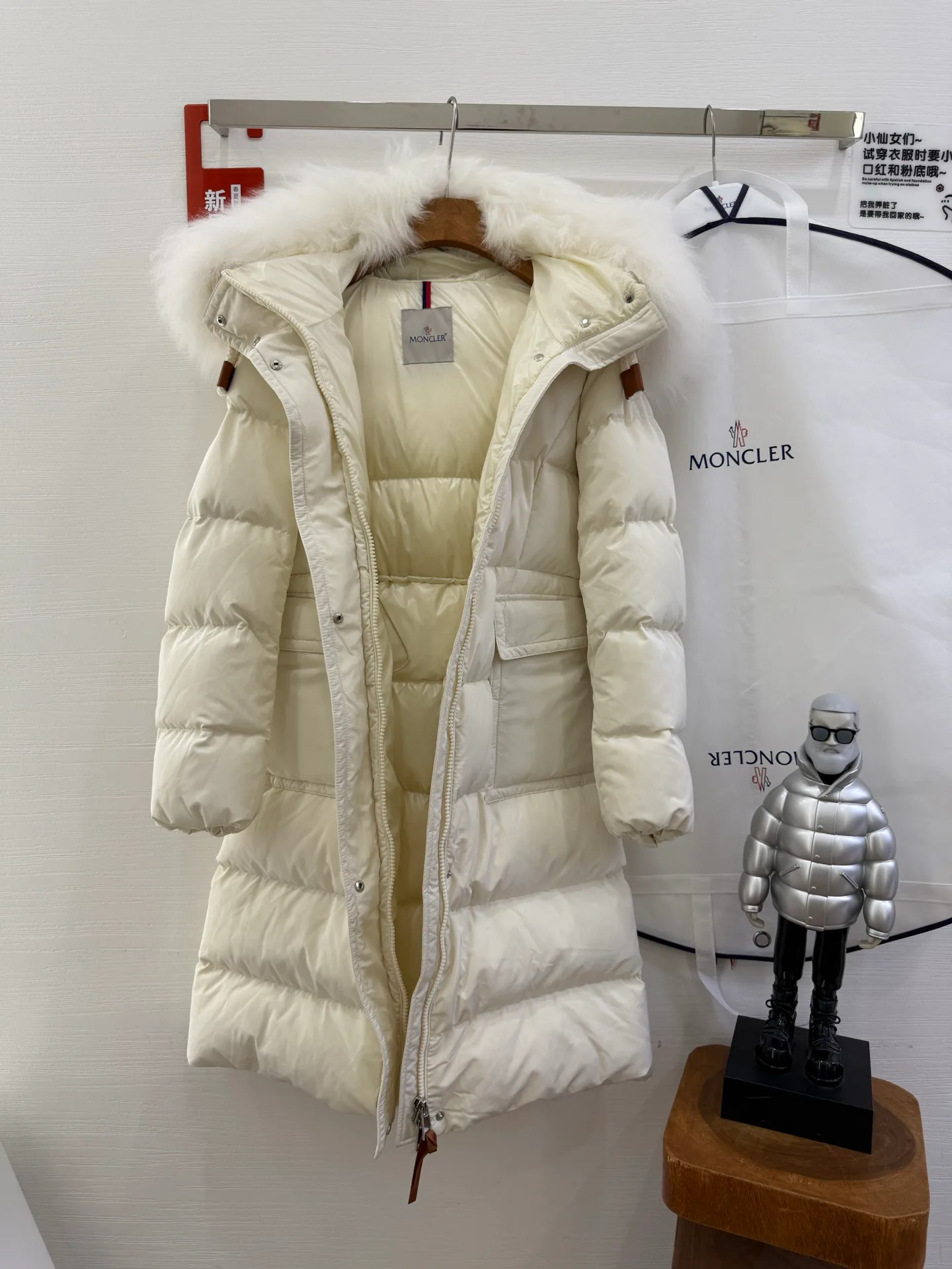 Пуховики Женские Moncler 380973