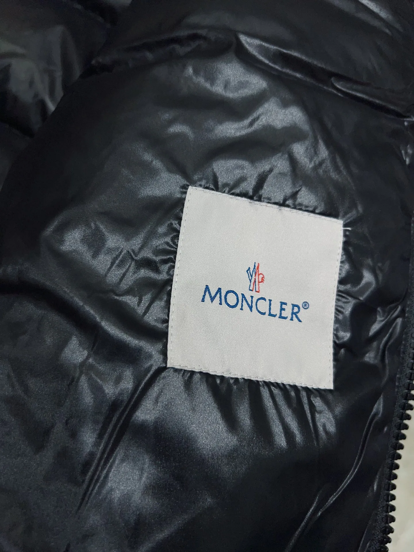 Куртки И Пуховики Женские Moncler 19563150