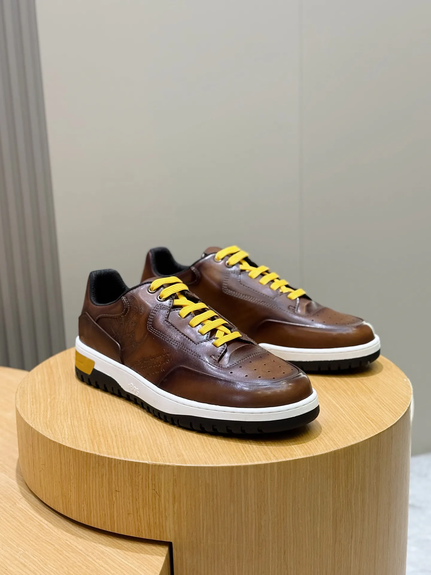 Кроссовки Мужские Berluti 11704914