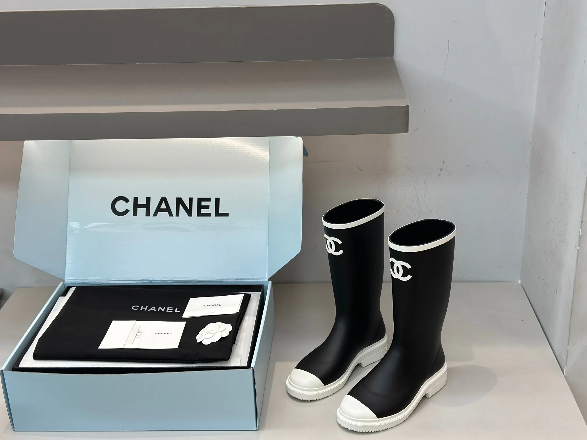 Сапоги Женские Chanel 18066475