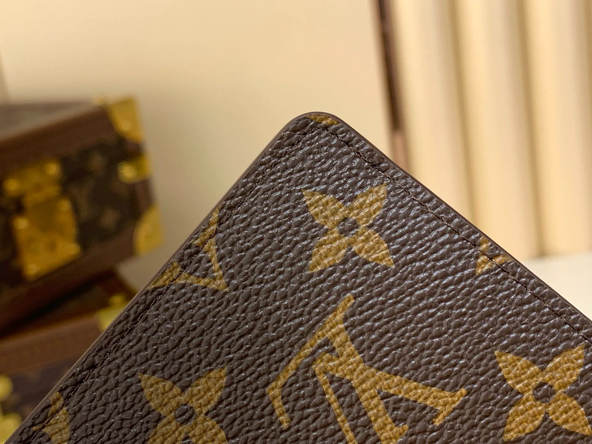 Клатчи Женские Louis Vuitton 13582754
