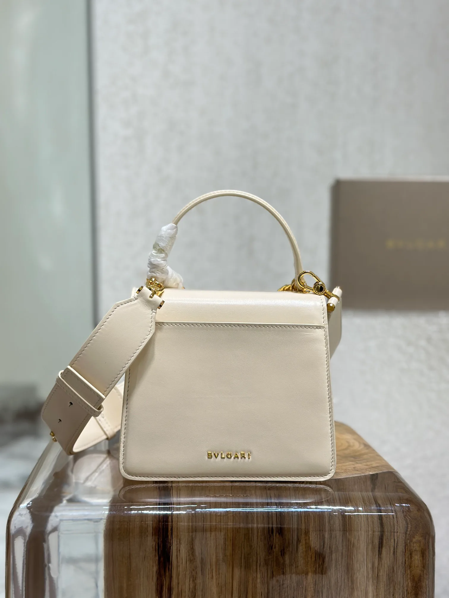 Сумки На Ремне Женские Bvlgari 5080479