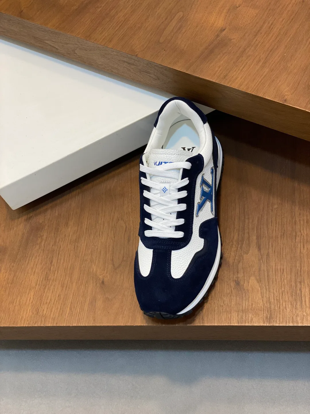 Кроссовки Мужские Louis Vuitton 860717