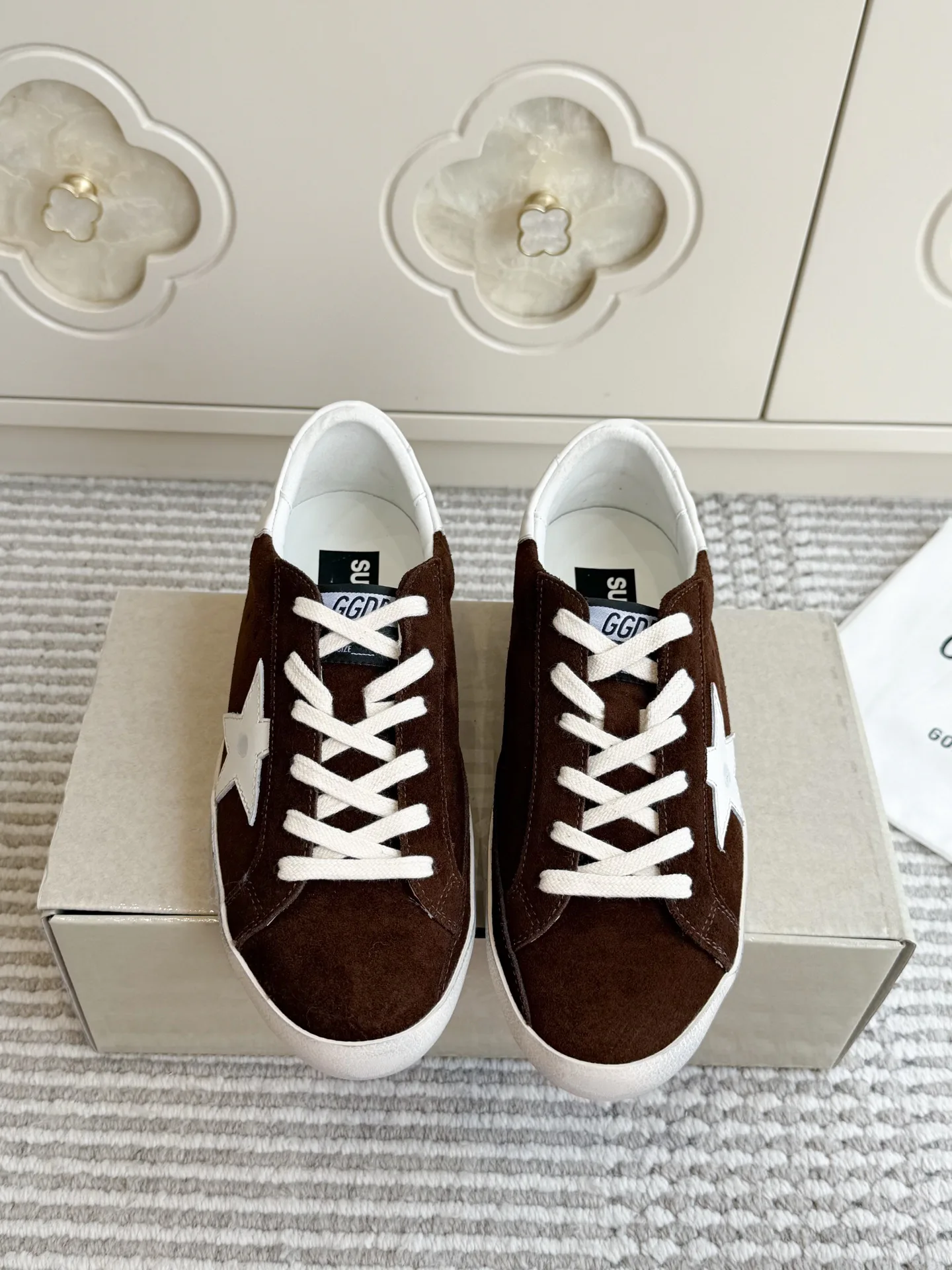 Кроссовки Женские Golden Goose 18360499