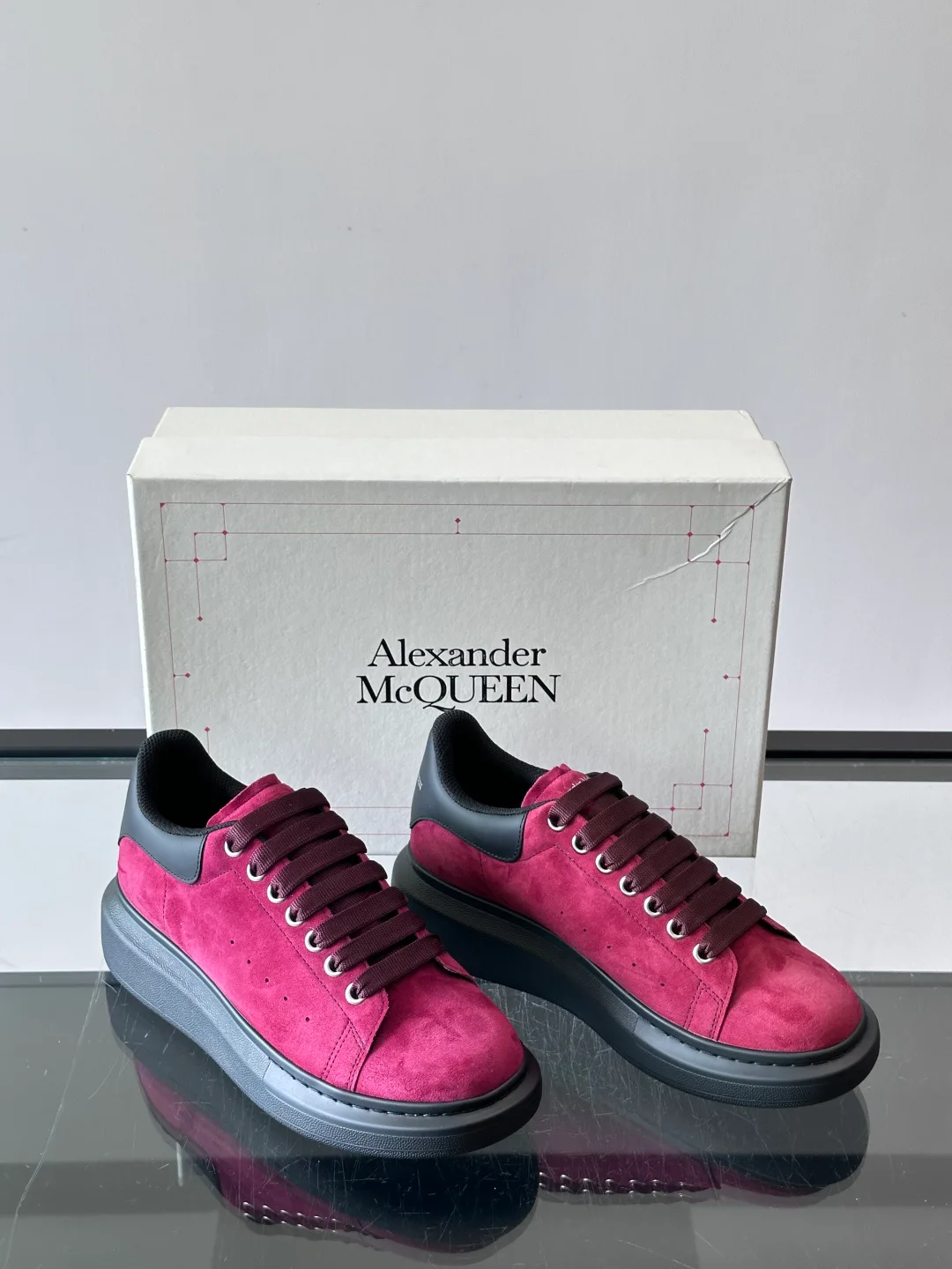 Кроссовки Женские Alexander Mcqueen 17447550