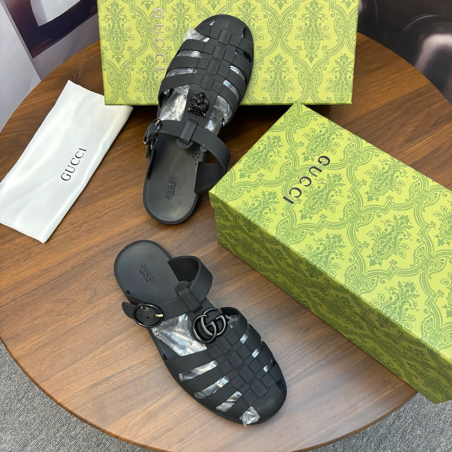 Шлепанцы Женские Gucci 493961