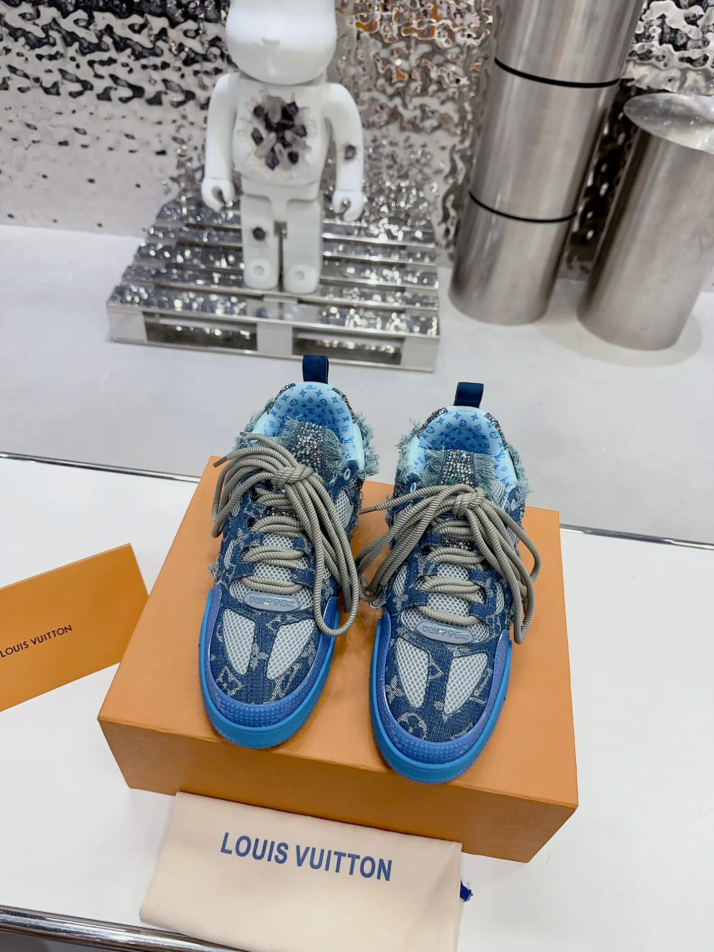 Кроссовки Женские Louis Vuitton 5833