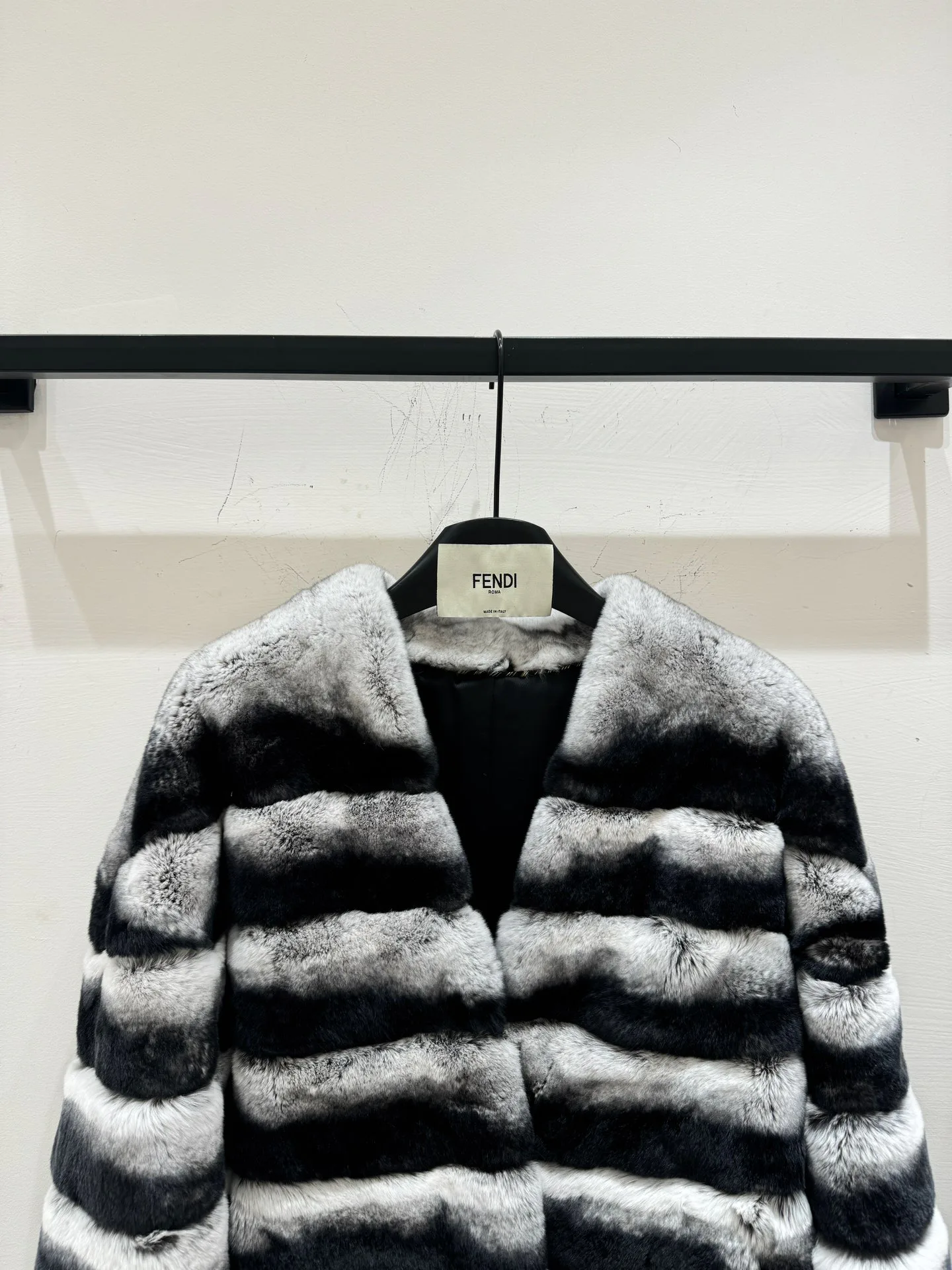 Шубы Женские Fendi 403129