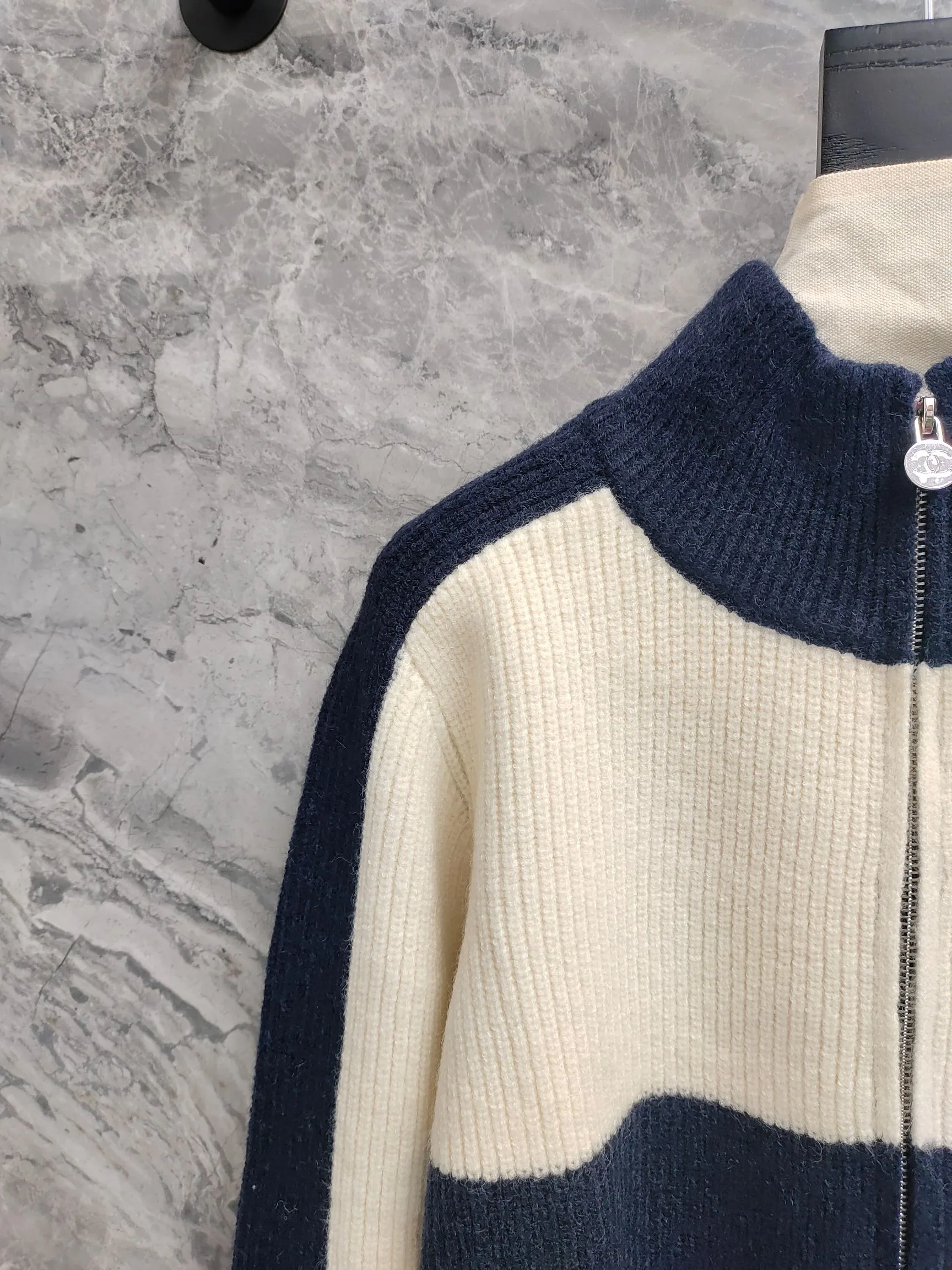 Джемперы И Свитеры Женские Chanel 503880