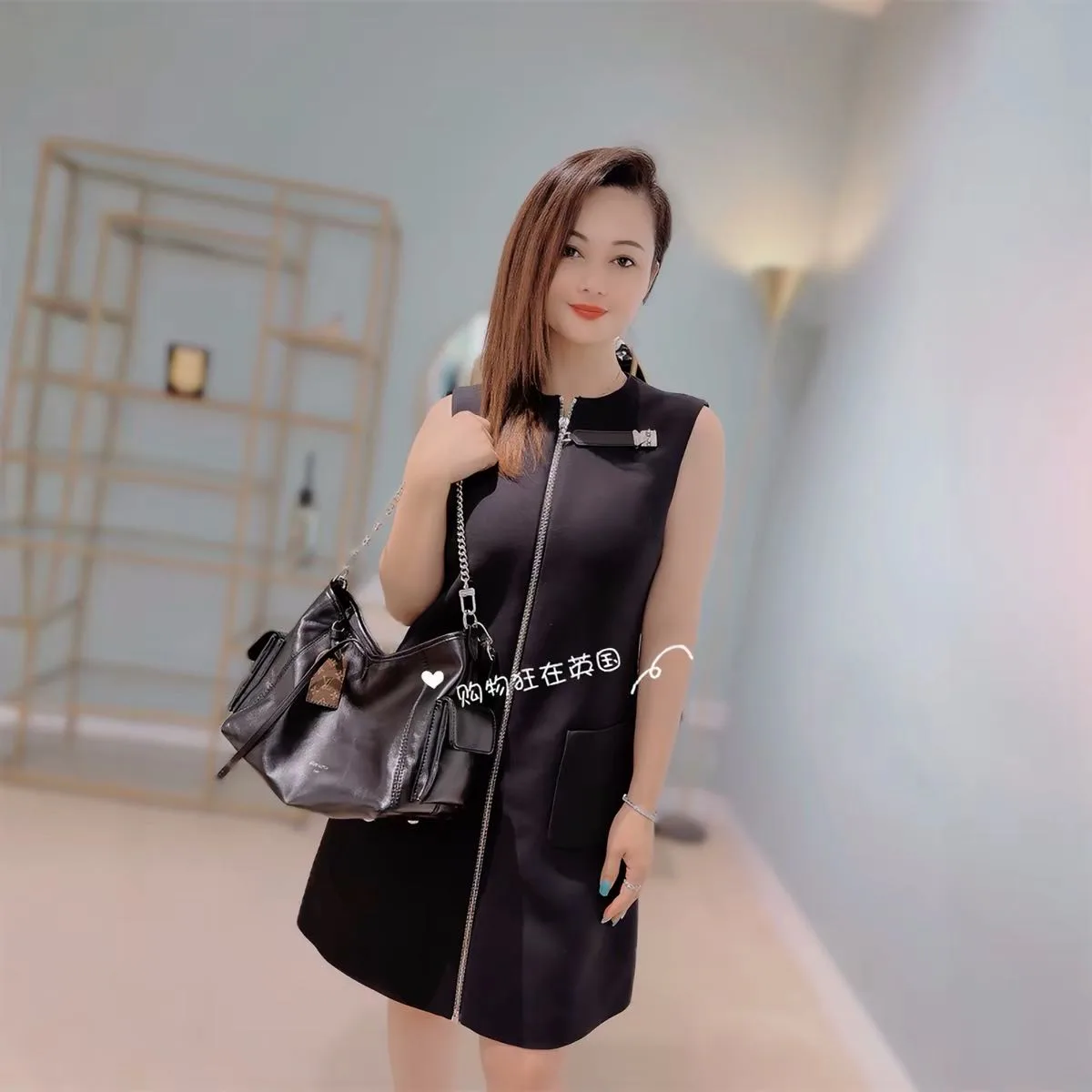 Платья Женские Louis Vuitton 18249121