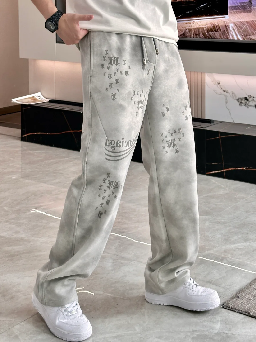 Брюки Мужские Balenciaga 13169963