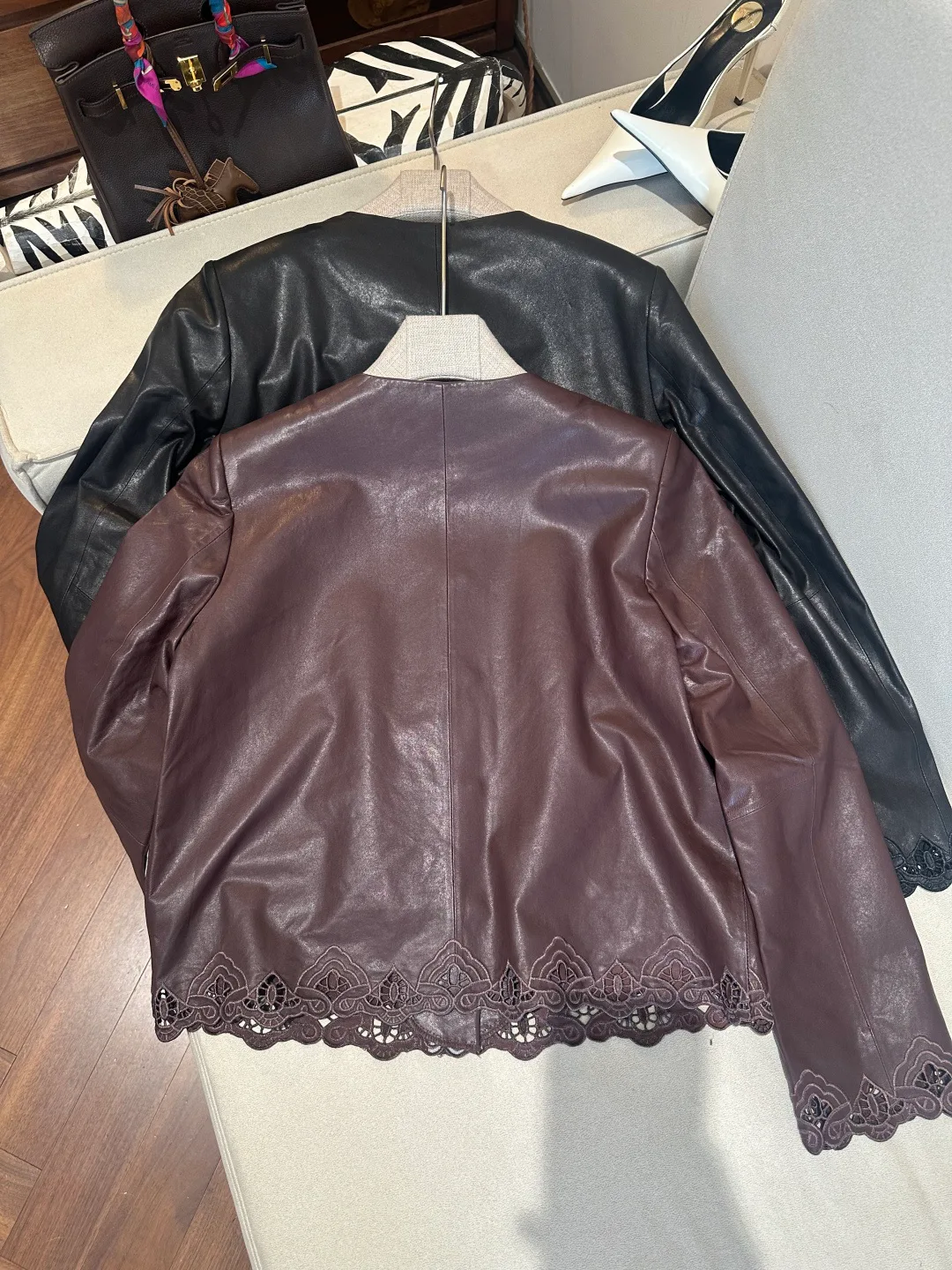 Кожаные Куртки И Дублёнки Женские Christian Dior 17766318