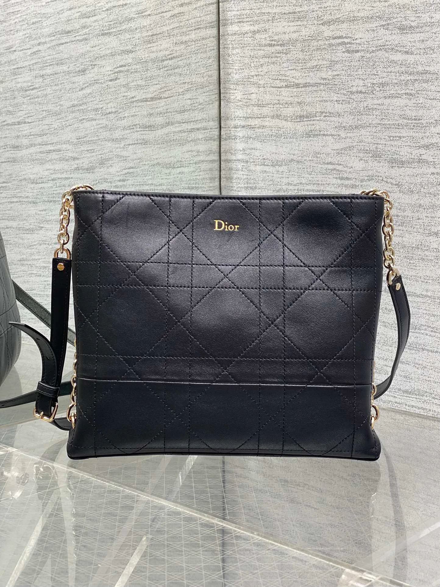 Классические Сумки Женские Christian Dior 12817833
