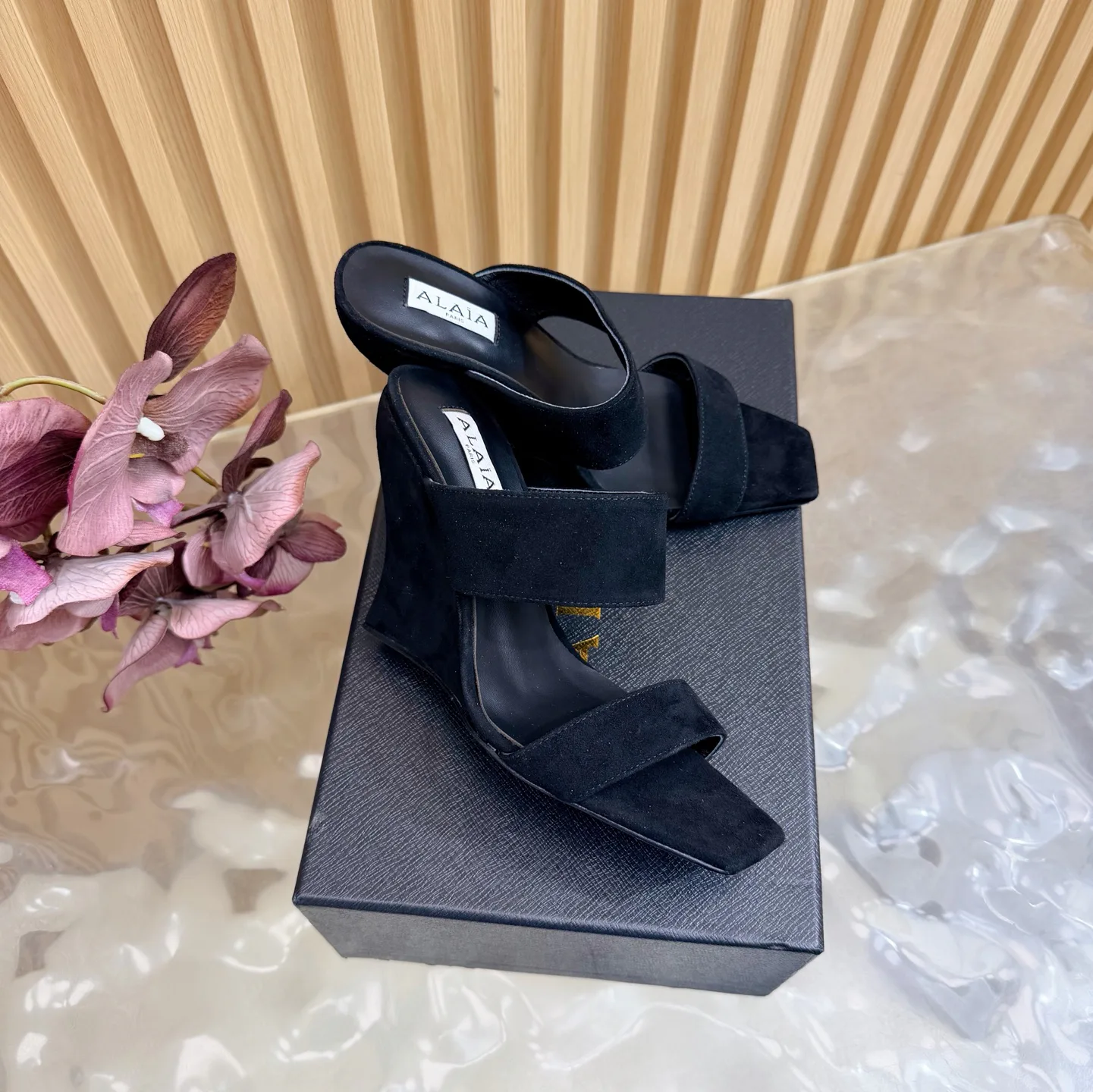 Босоножки Женские Alaia 11065091