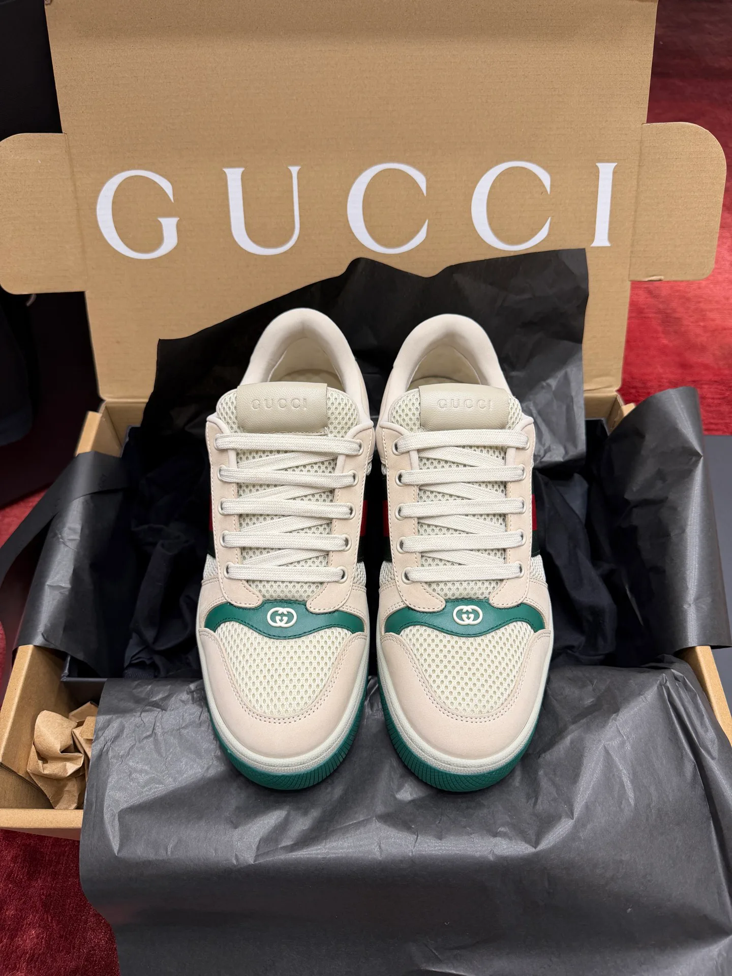 Кроссовки Женские Gucci 18995182