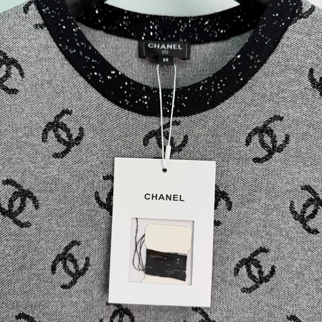 Платья Женские Chanel 14543449