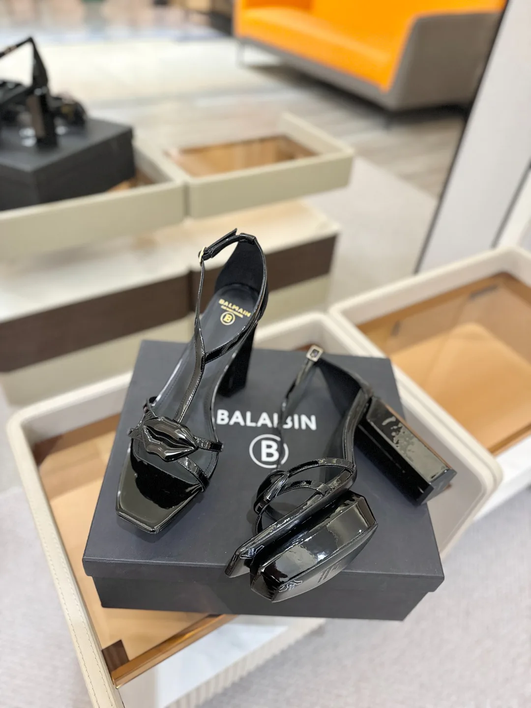 Босоножки Женские Balmain 841016