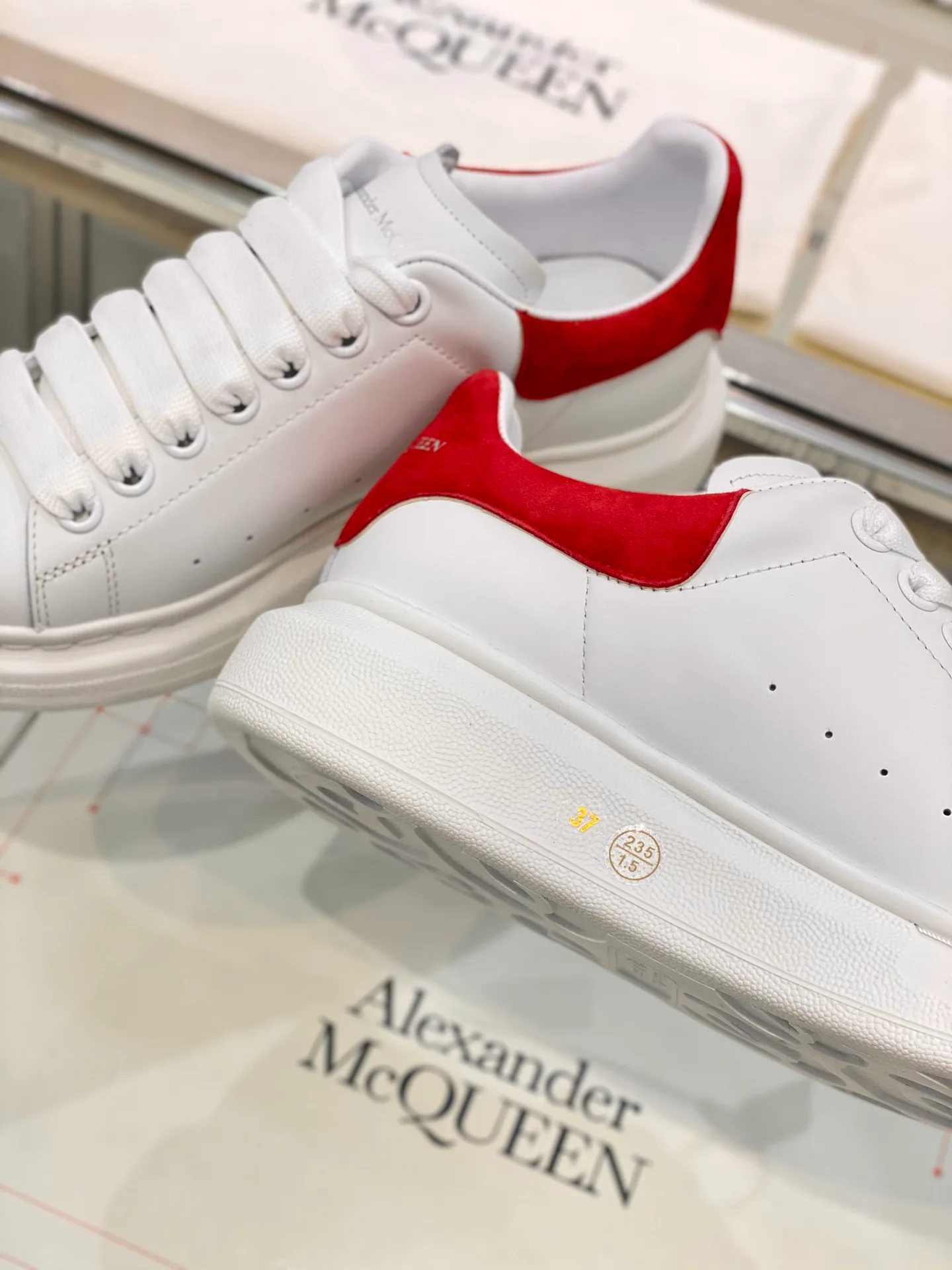 Кроссовки Женские Alexander Mcqueen 3470455