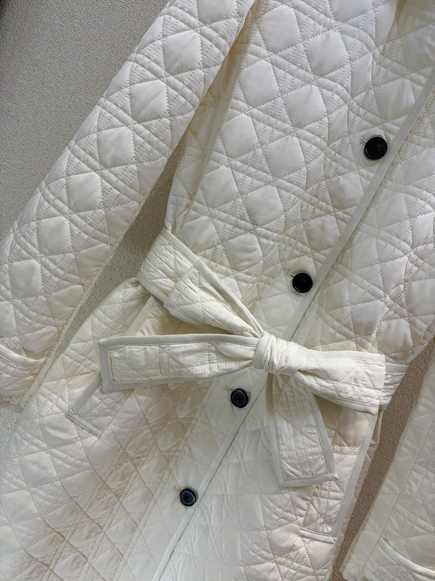 Куртки И Пуховики Женские Christian Dior 18184264