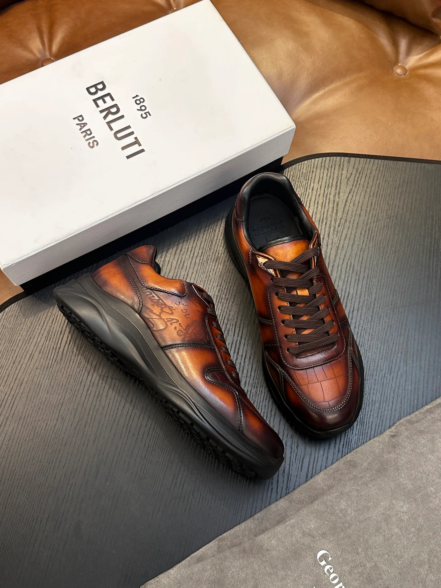 Кроссовки Мужские Berluti 18452734