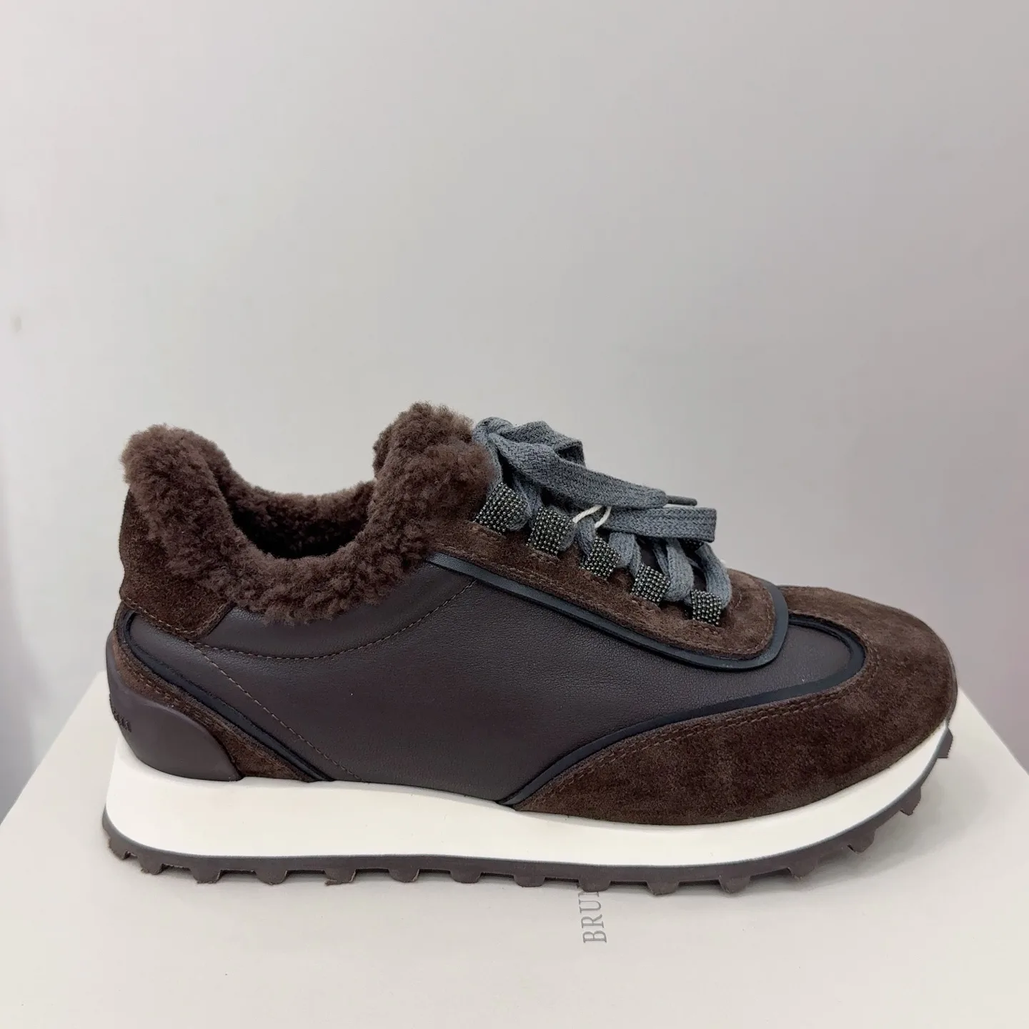 Кроссовки Женские Brunello Cucinelli 19299311