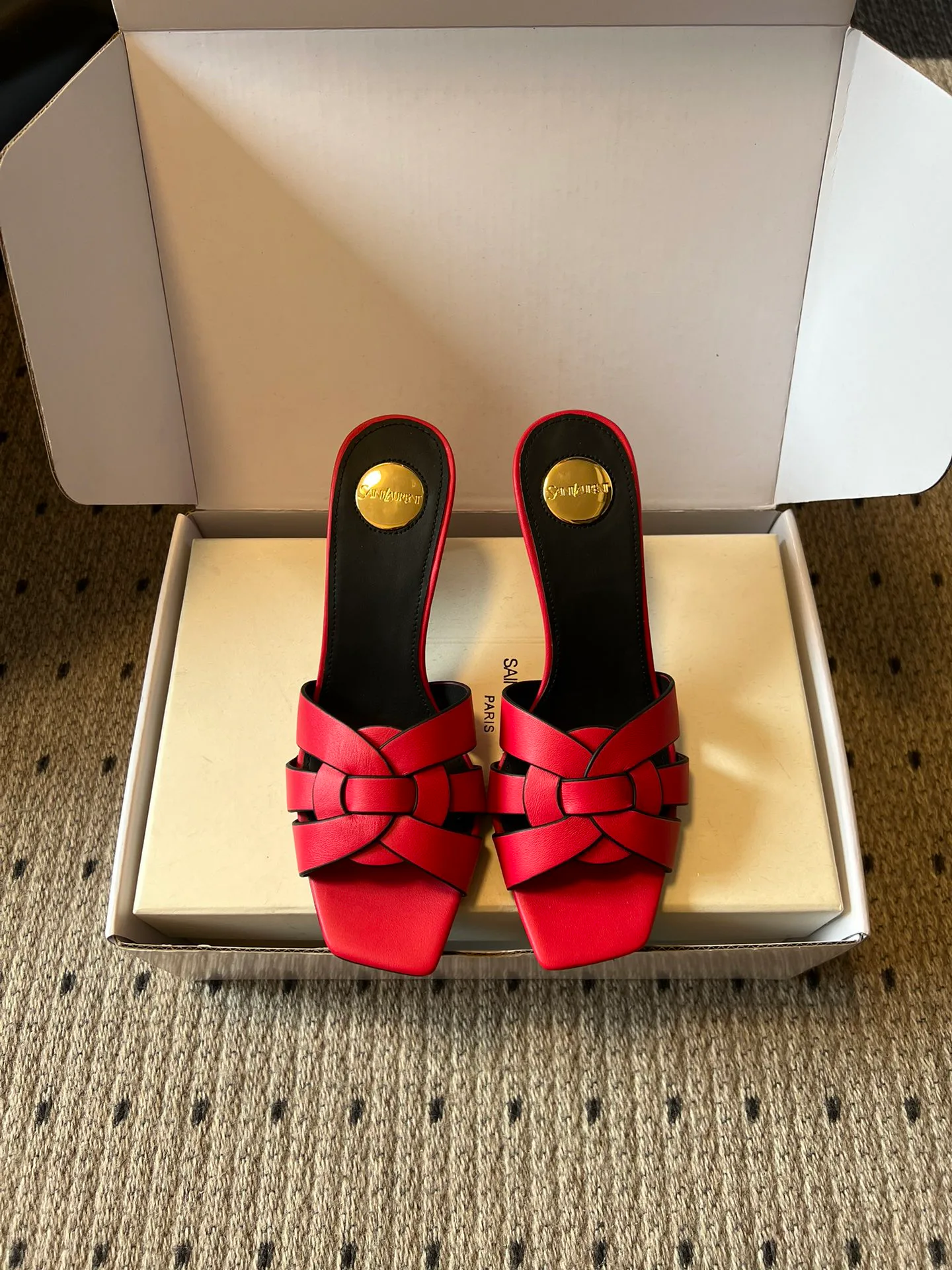 Босоножки Женские Saint Laurent 11239421