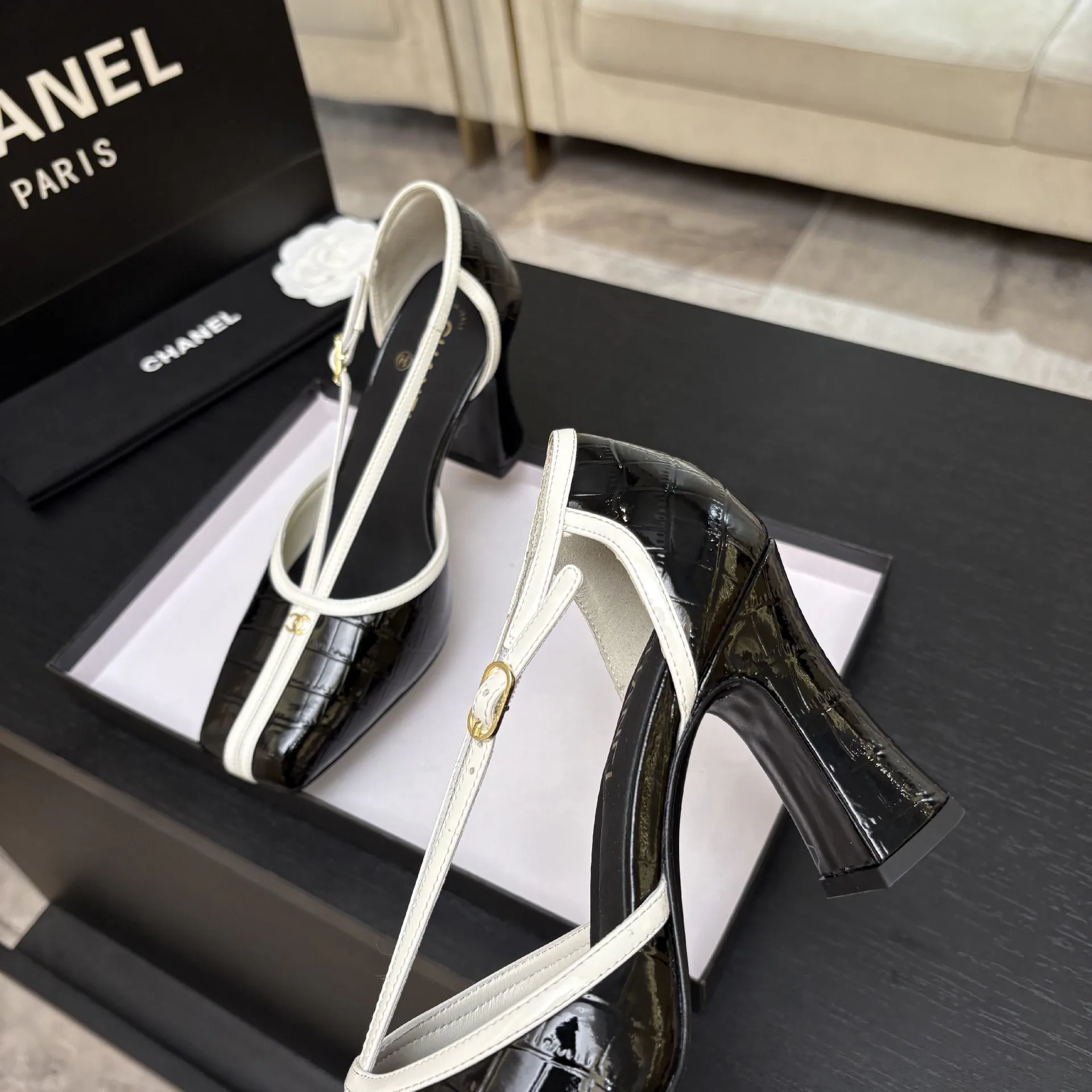 Босоножки Женские Chanel 19339298