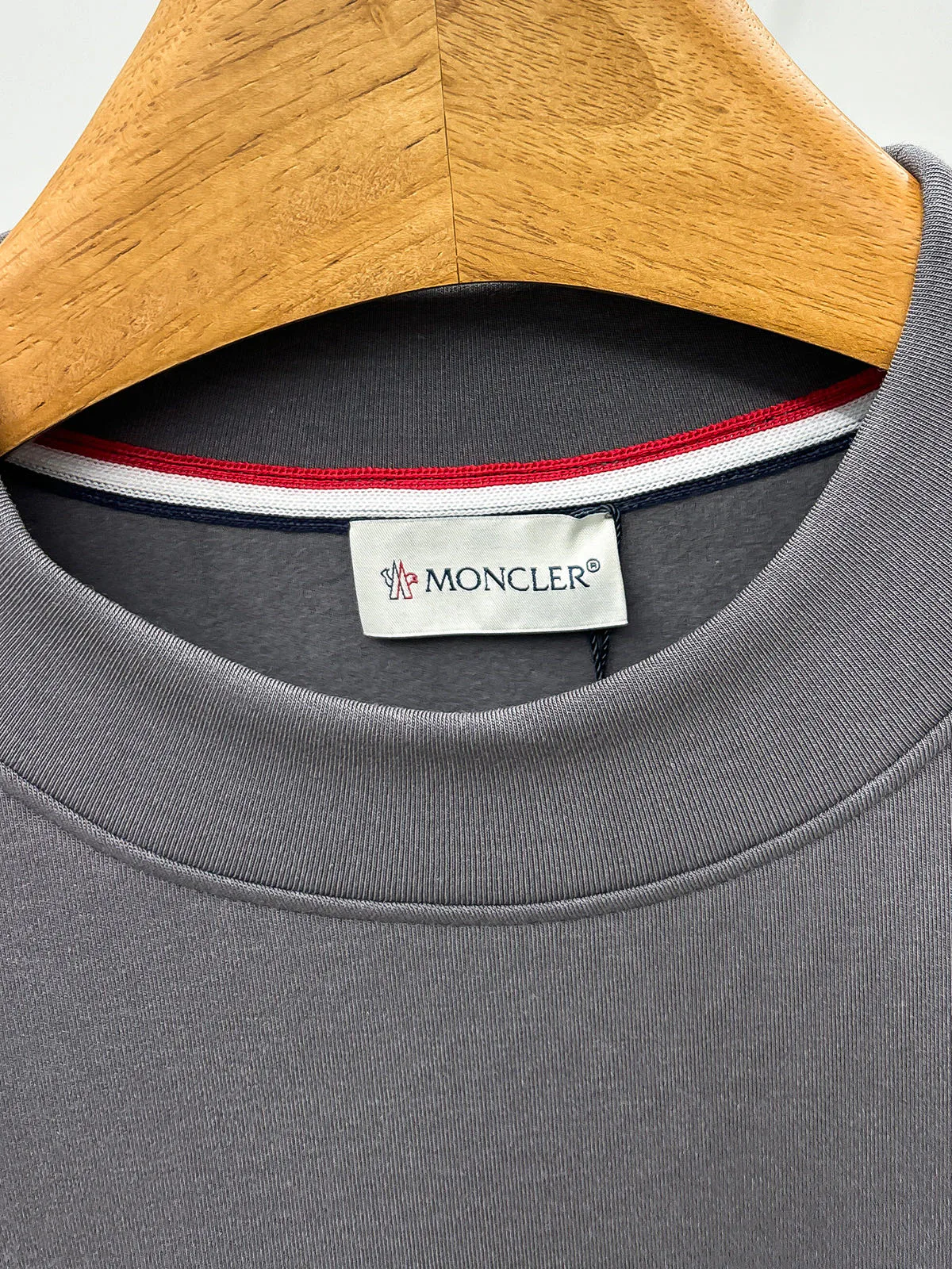 Лонгсливы Мужские Moncler 235315