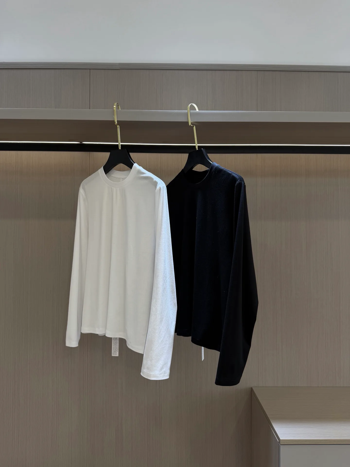 Лонгсливы Женские The Row 5064151