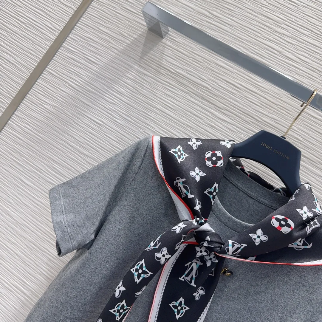 Футболки Женские Louis Vuitton 13153923
