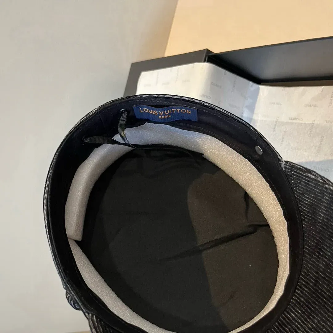 Головные Уборы Louis Vuitton 663435