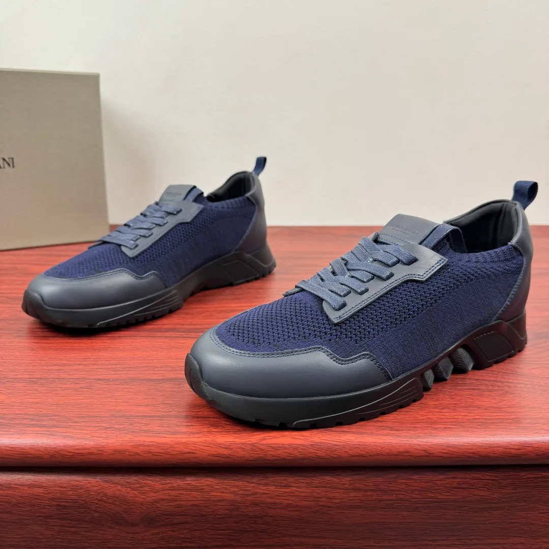 Кроссовки Мужские Armani 11917313