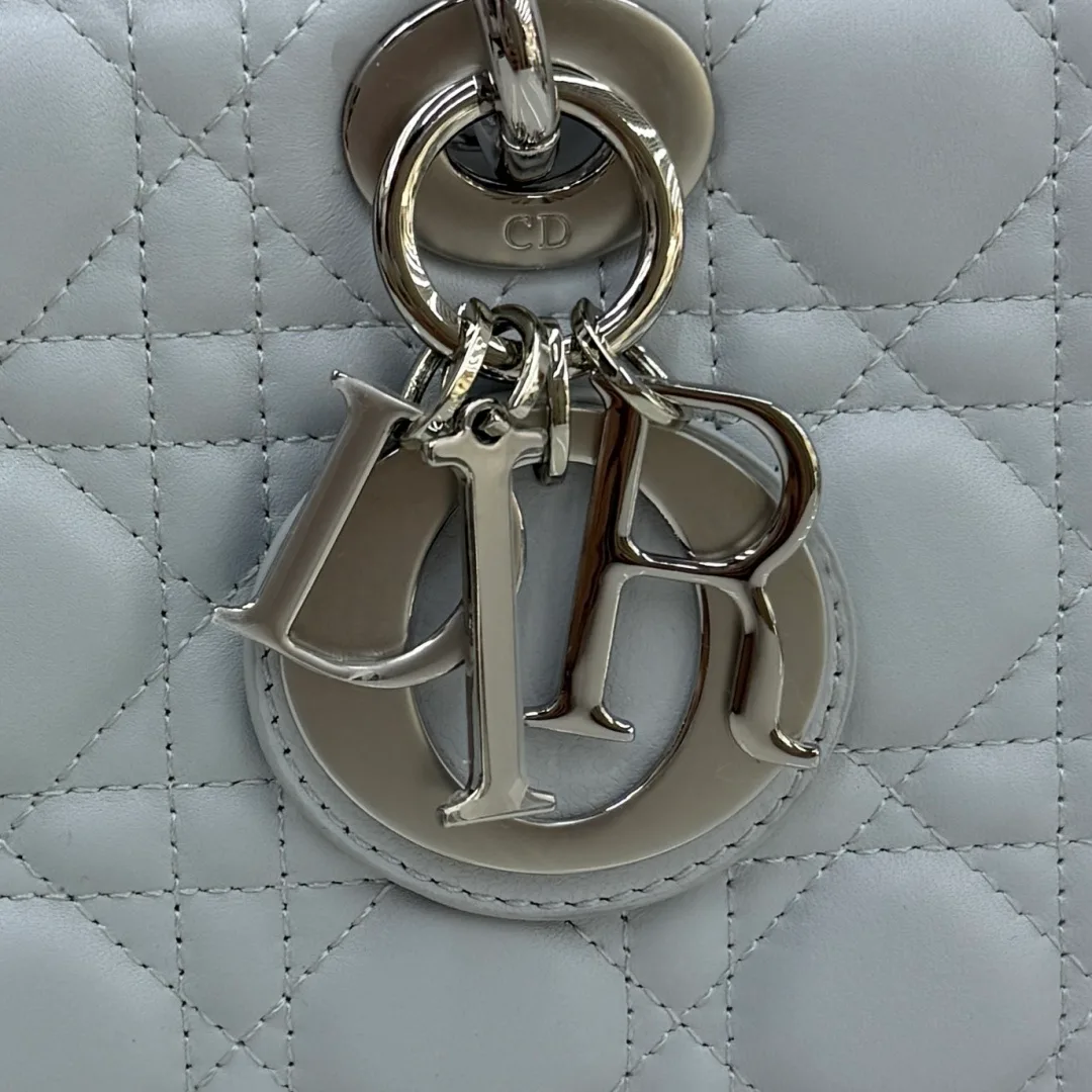 Классические Сумки Женские Christian Dior 11905704