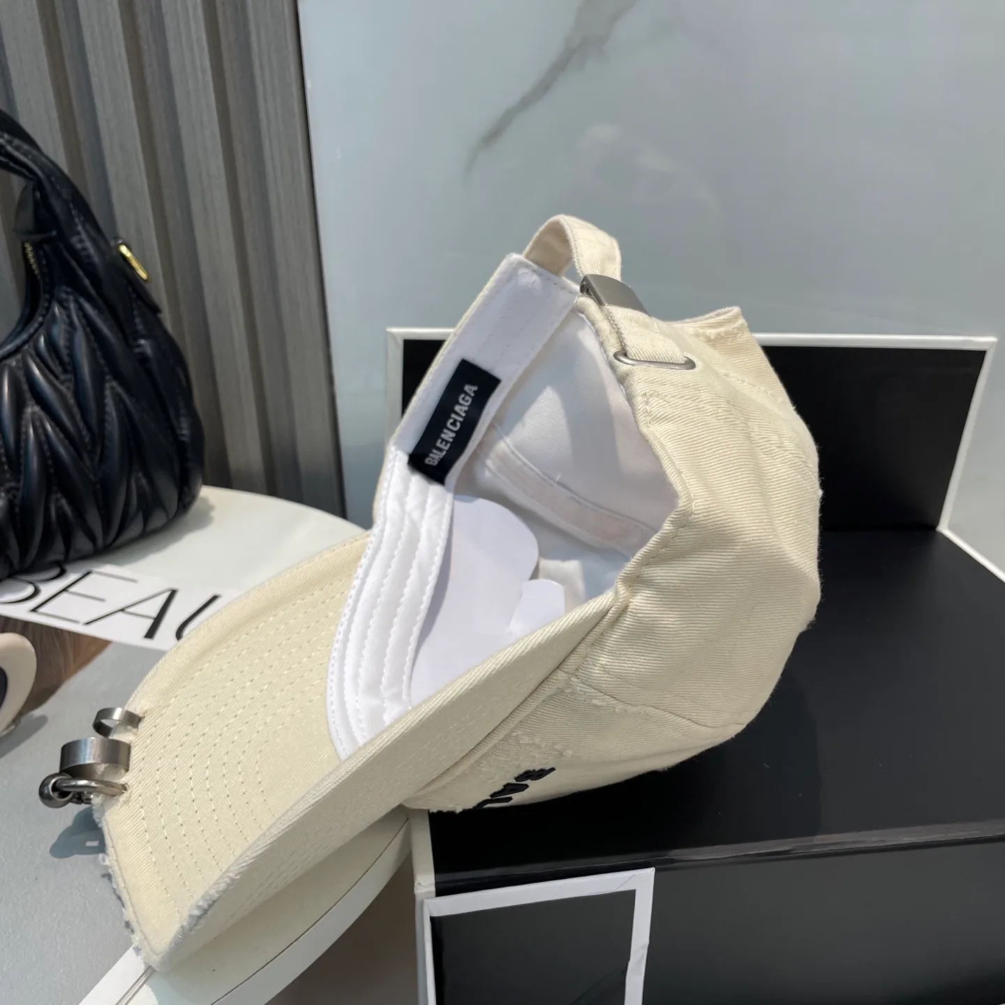 Головные Уборы Balenciaga 336869