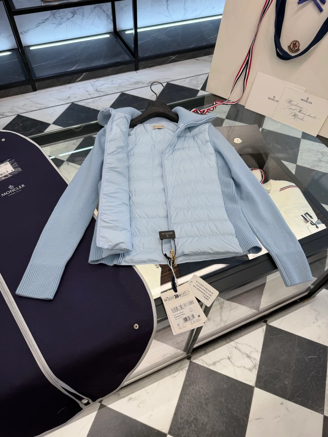 Куртки И Пуховики Женские Moncler 1738466