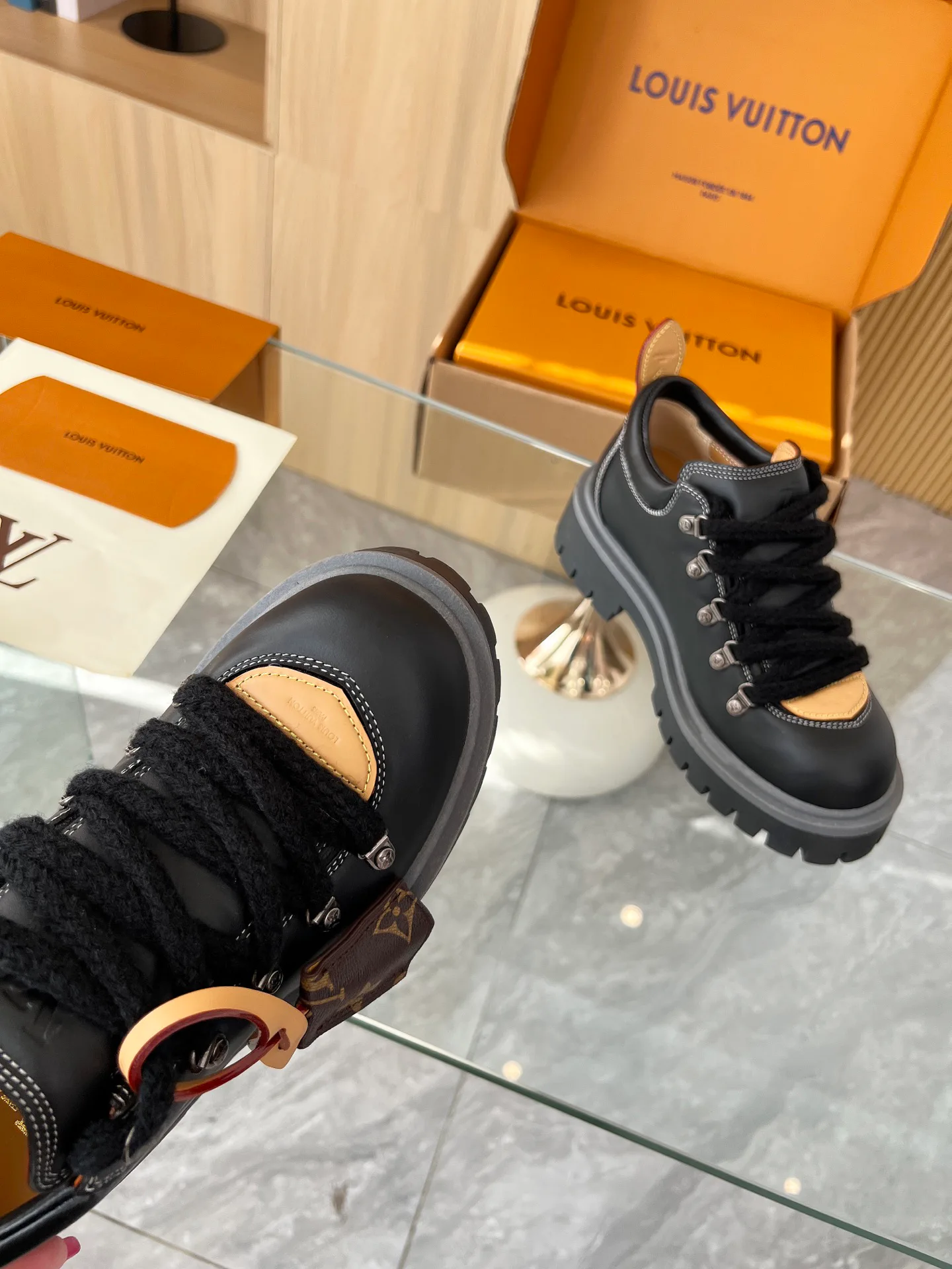 Ботинки Женские Louis Vuitton 1927469