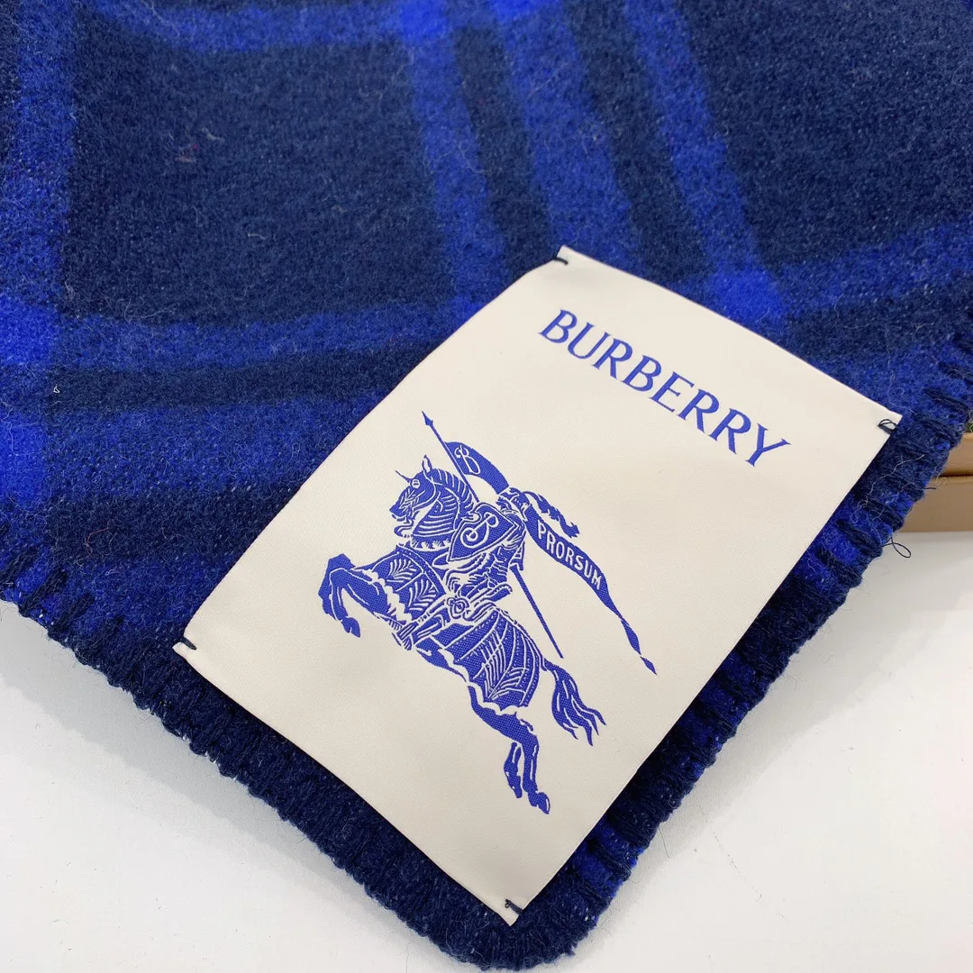Шарфы Burberry 5021486