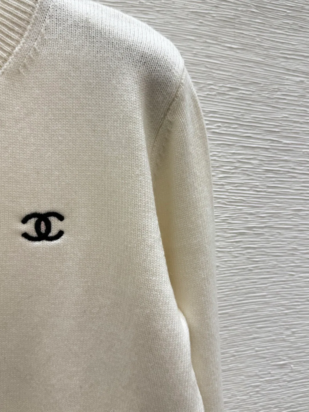 Джемперы И Свитеры Женские Chanel 19497106