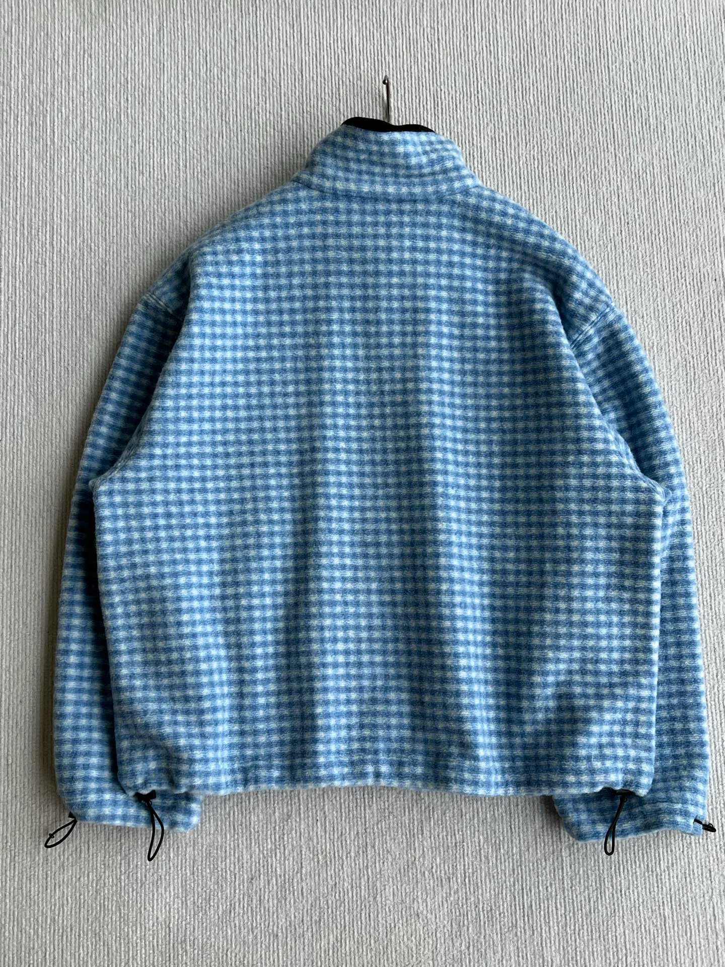 Куртки И Пуховики Женские Miu Miu 17902620