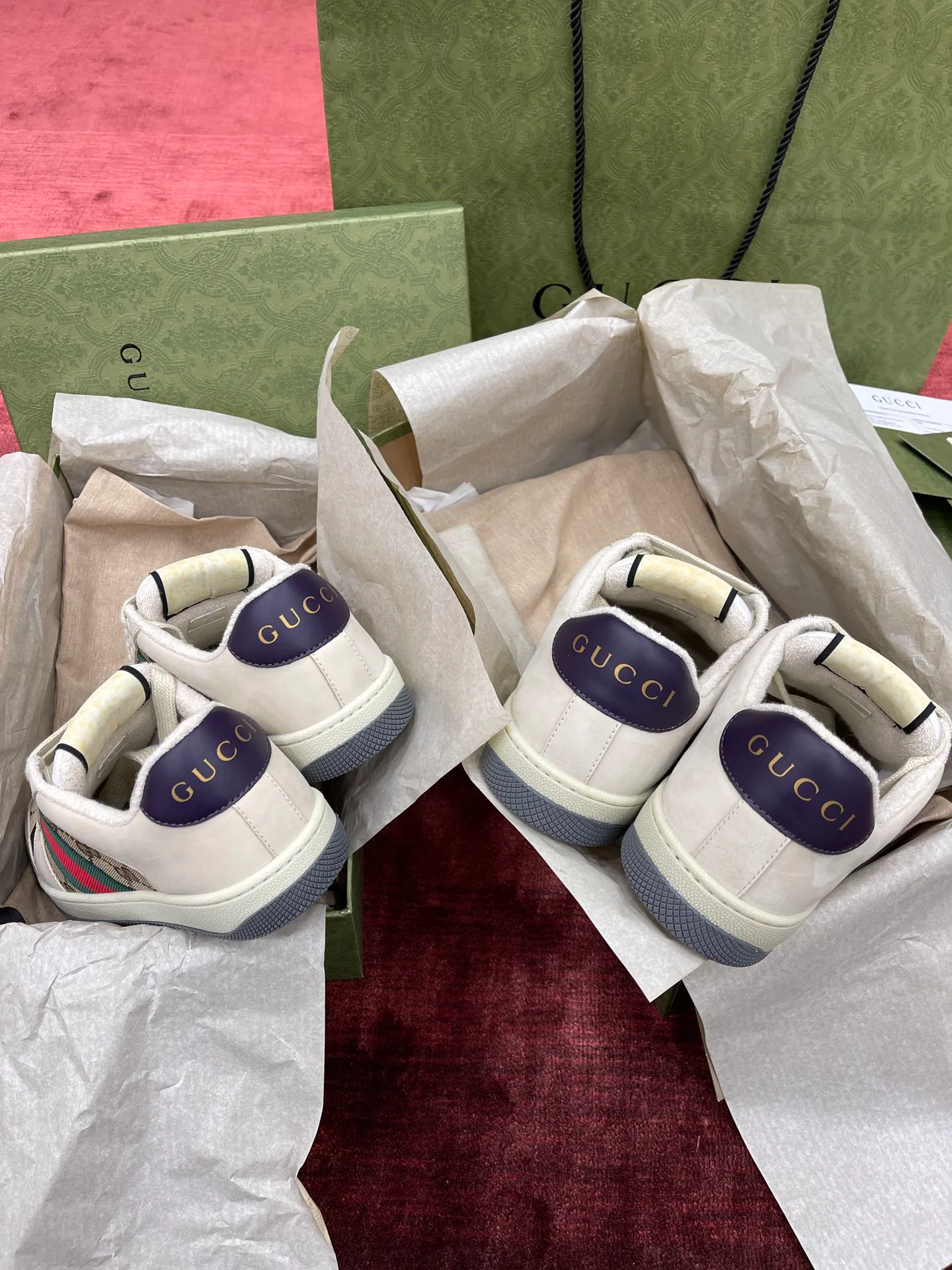 Кроссовки Мужские Gucci 18995243