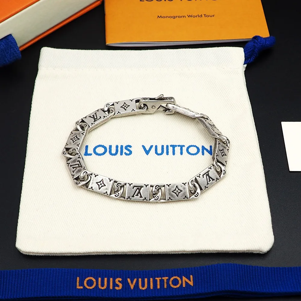 Бижутерия Louis Vuitton 18609763