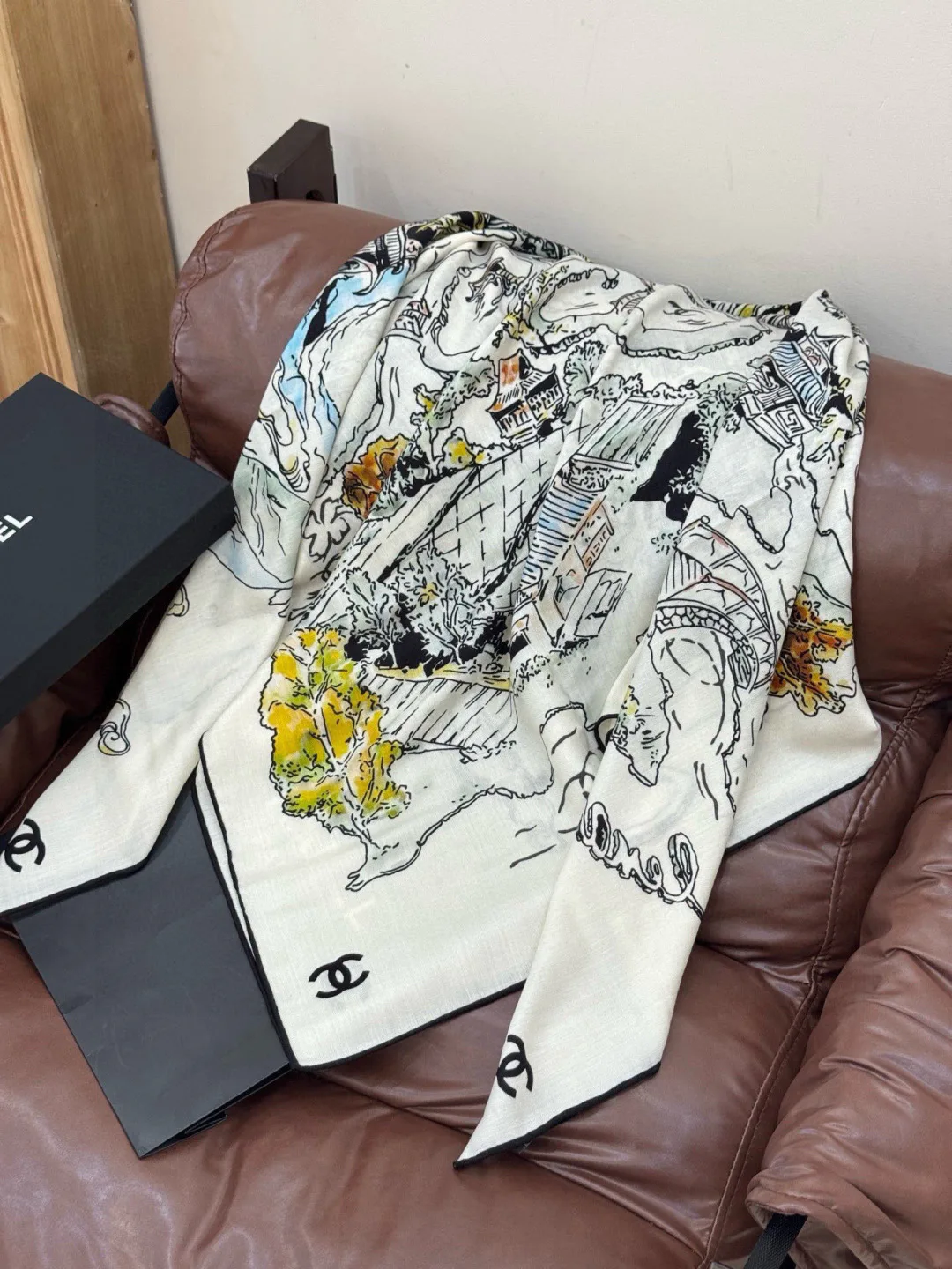 Шарфы Chanel 8984512