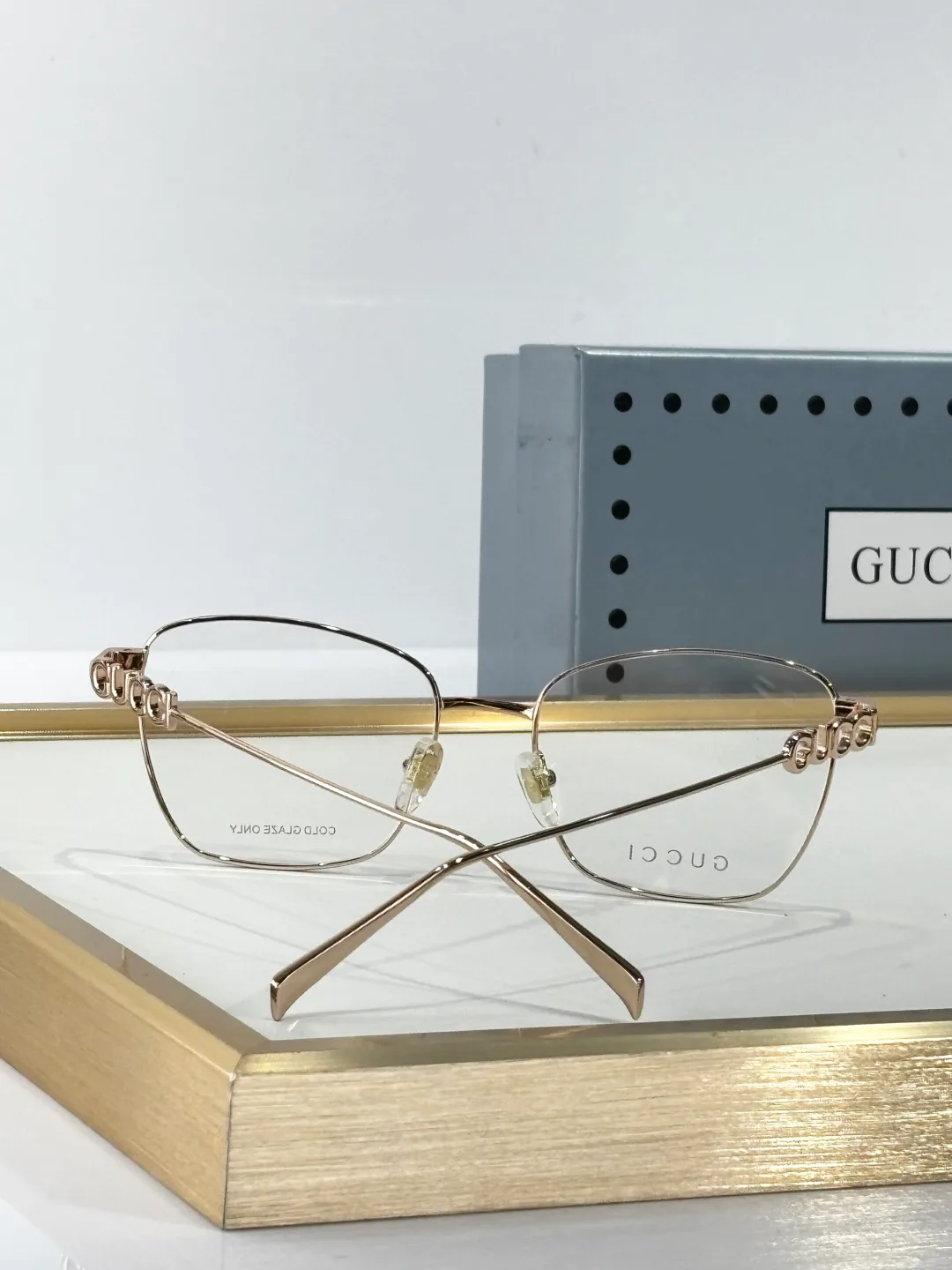 Очки Gucci 109301