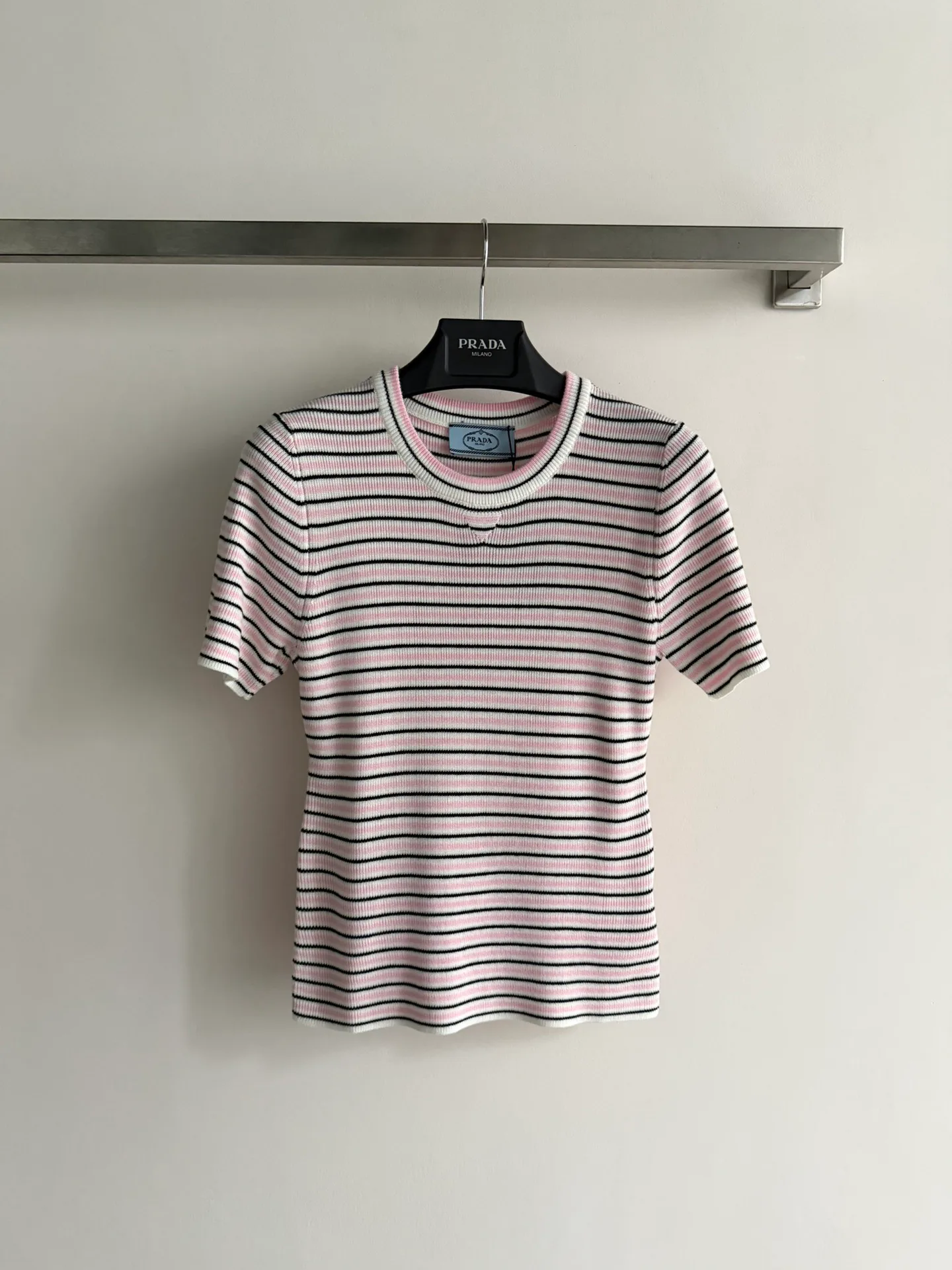 Футболки Женские Prada 11421736