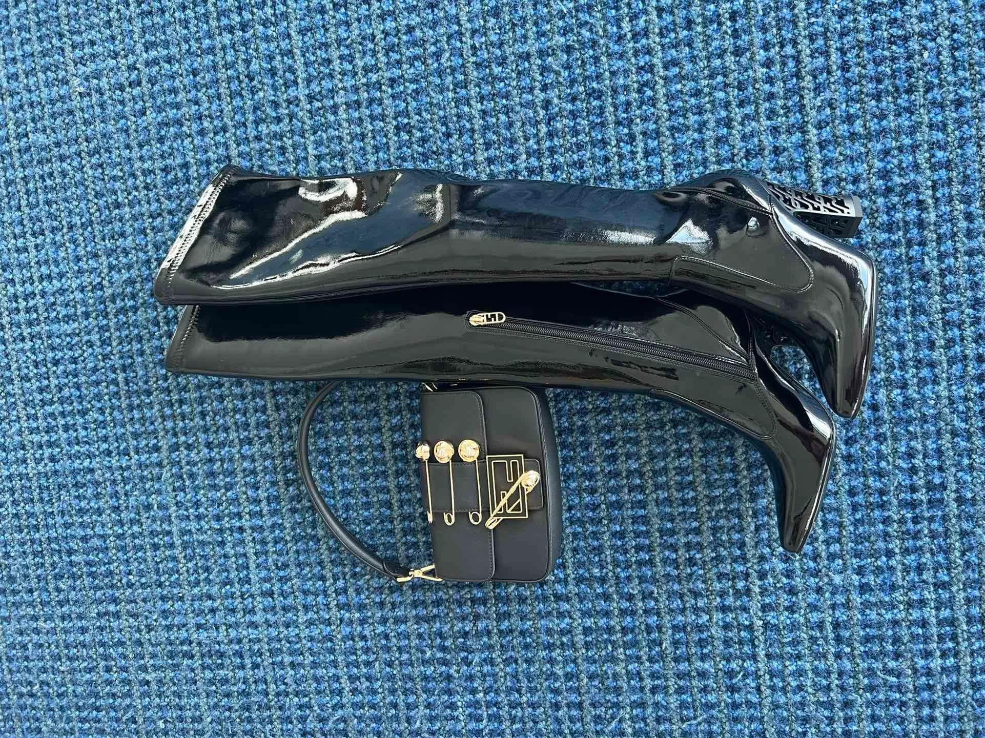 Сапоги Женские Fendi 353447