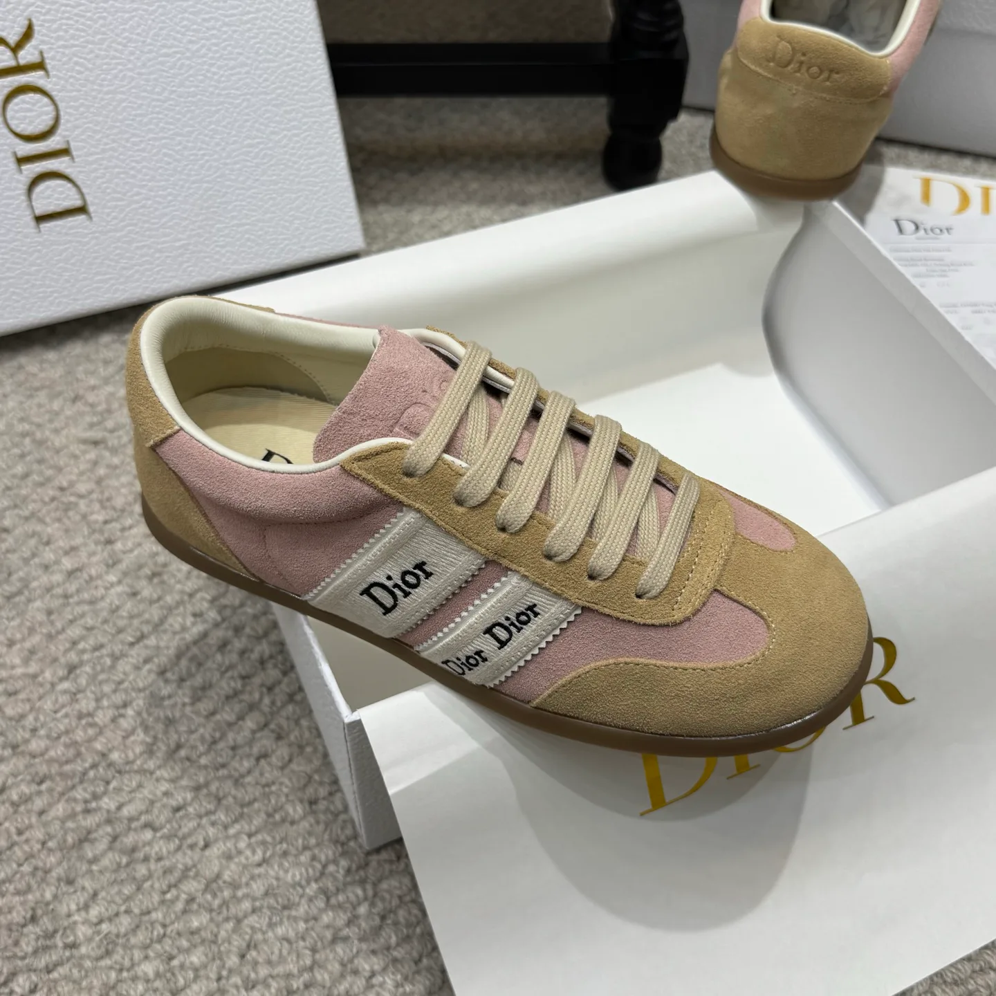 Кроссовки Женские Christian Dior 18092617