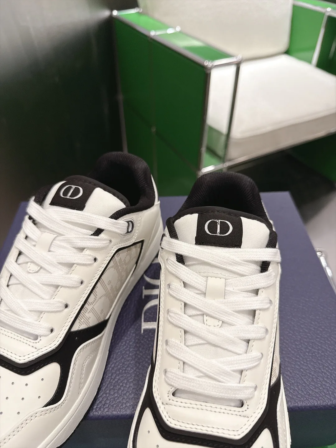 Кроссовки Женские Christian Dior 19072509