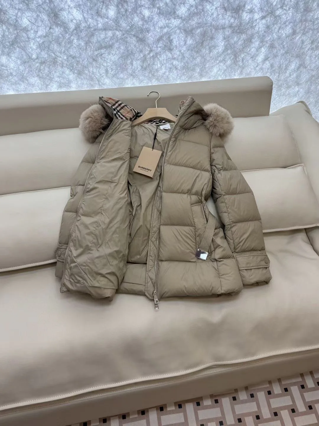 Куртки И Пуховики Женские Burberry 18043117