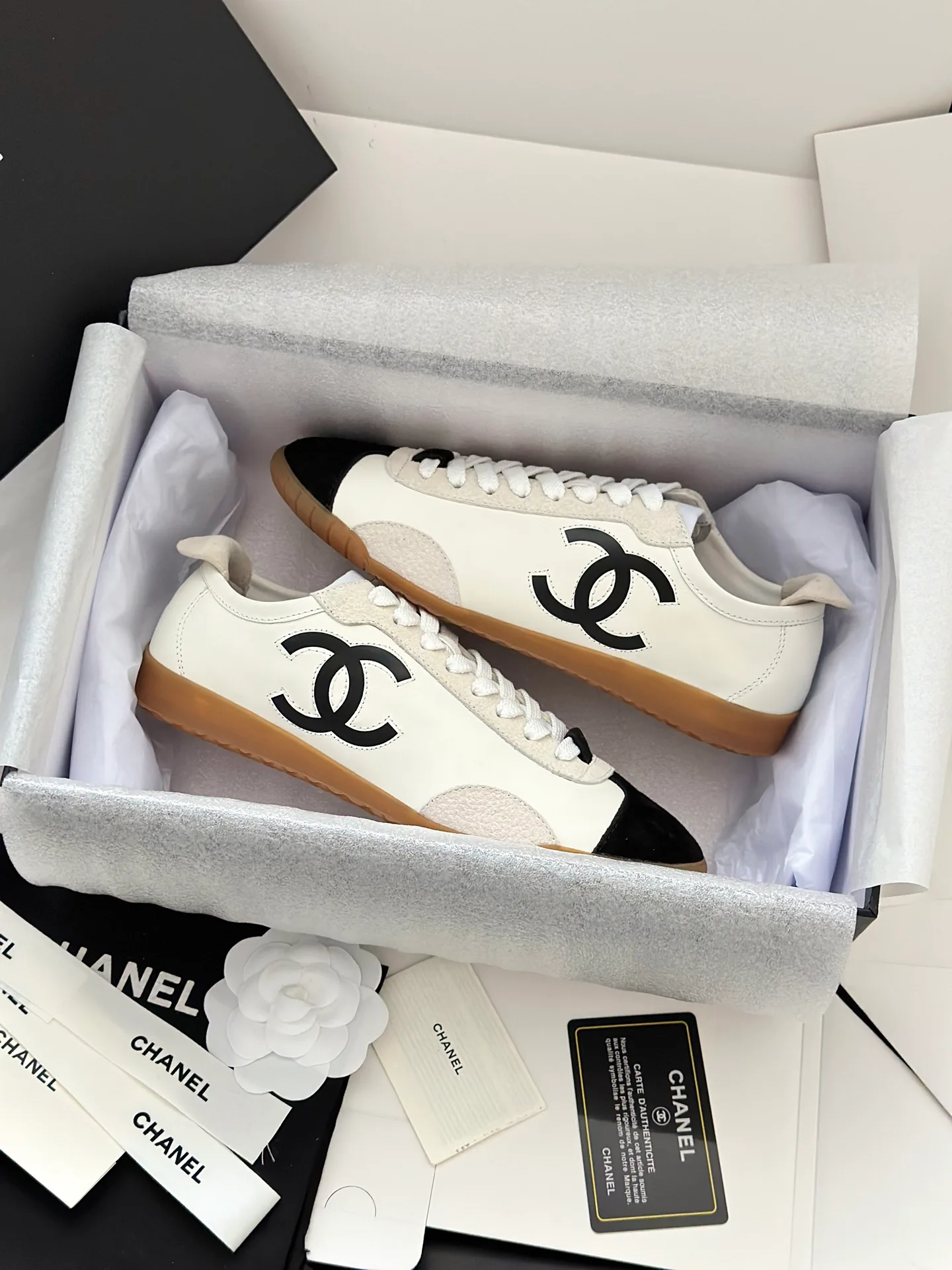 Кроссовки Женские Chanel 5046008