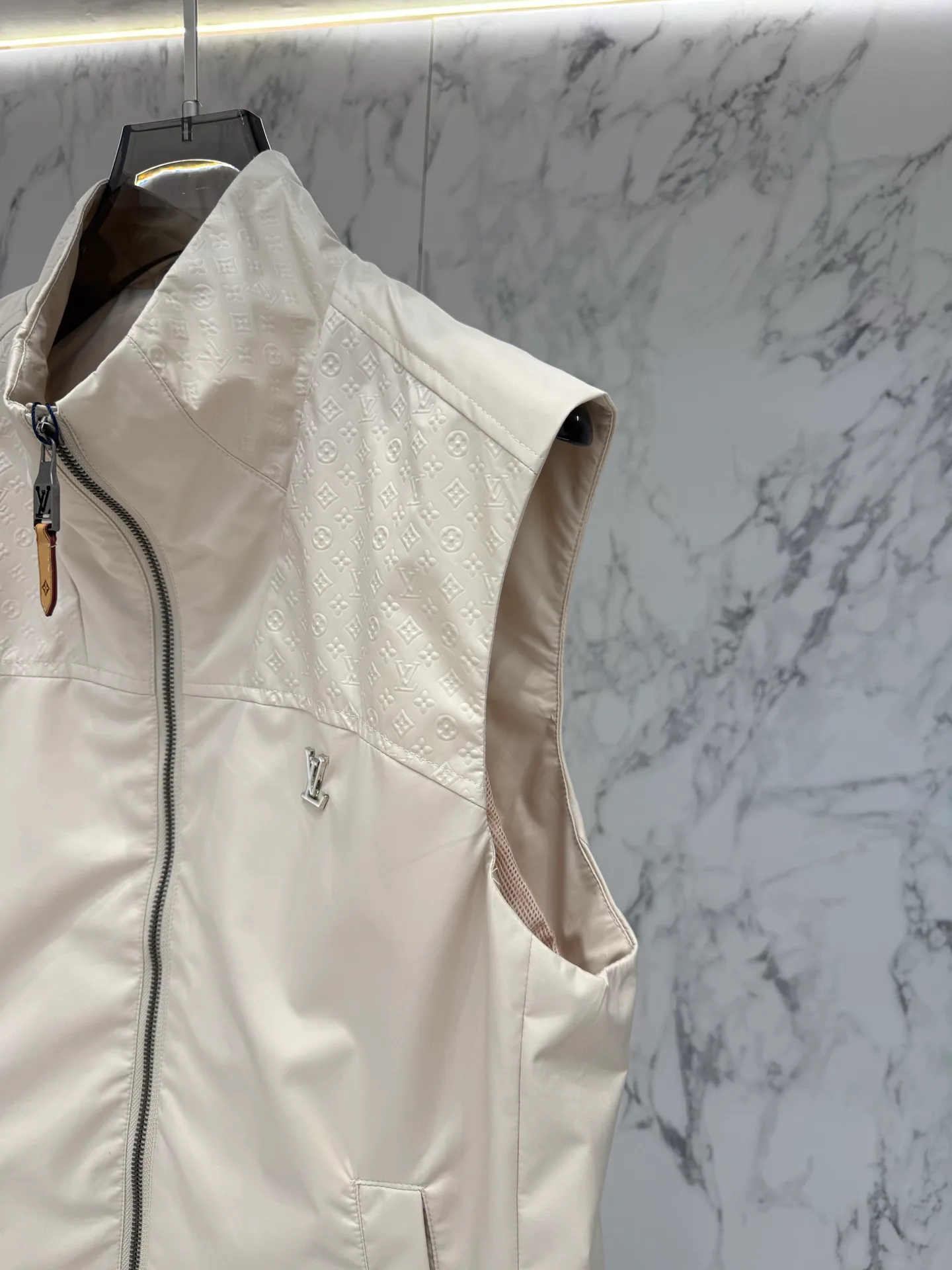 Куртки И Пуховики Мужские Louis Vuitton 11520372